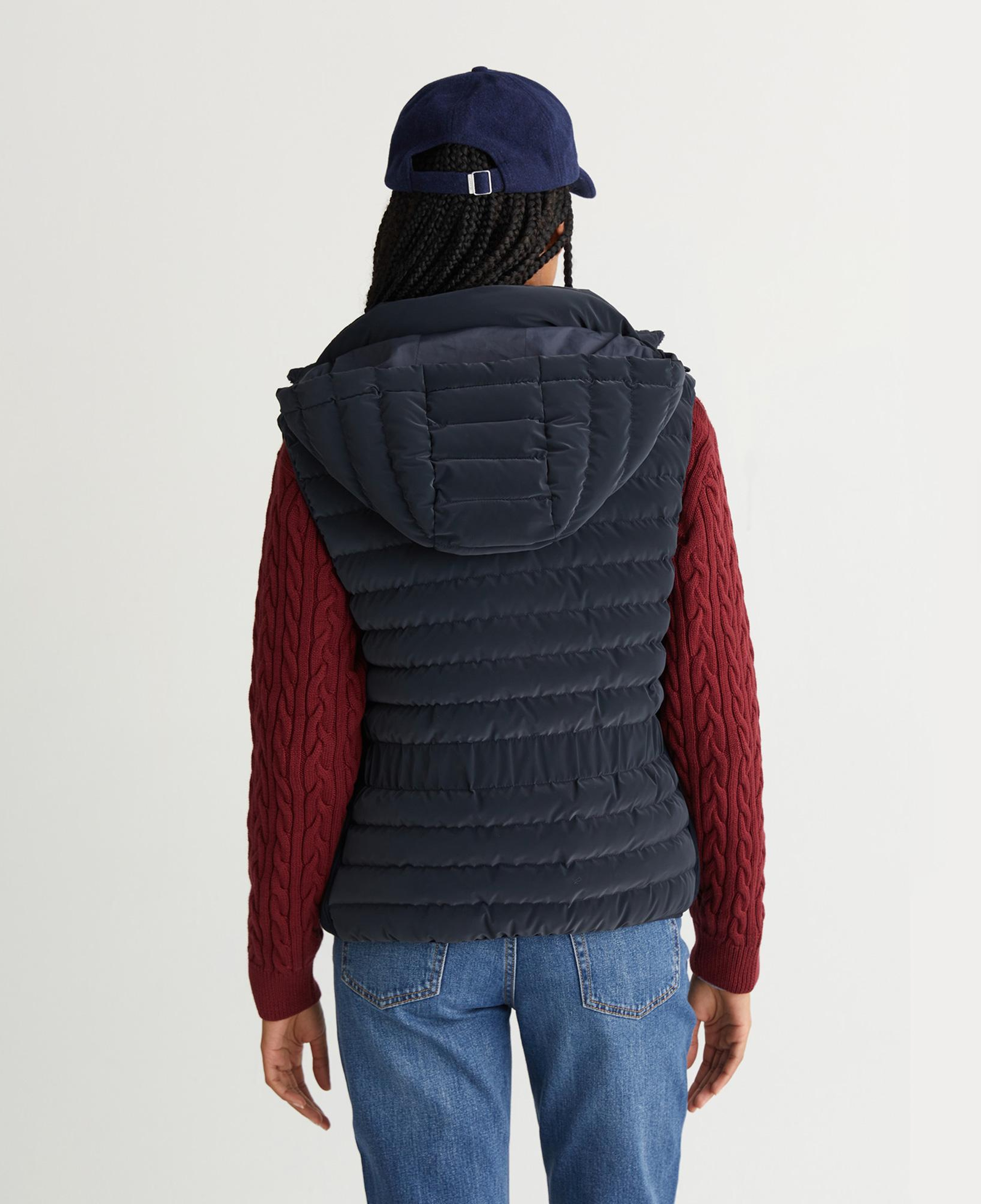 GANT Kadın Lacivert Regular Fit Yelek