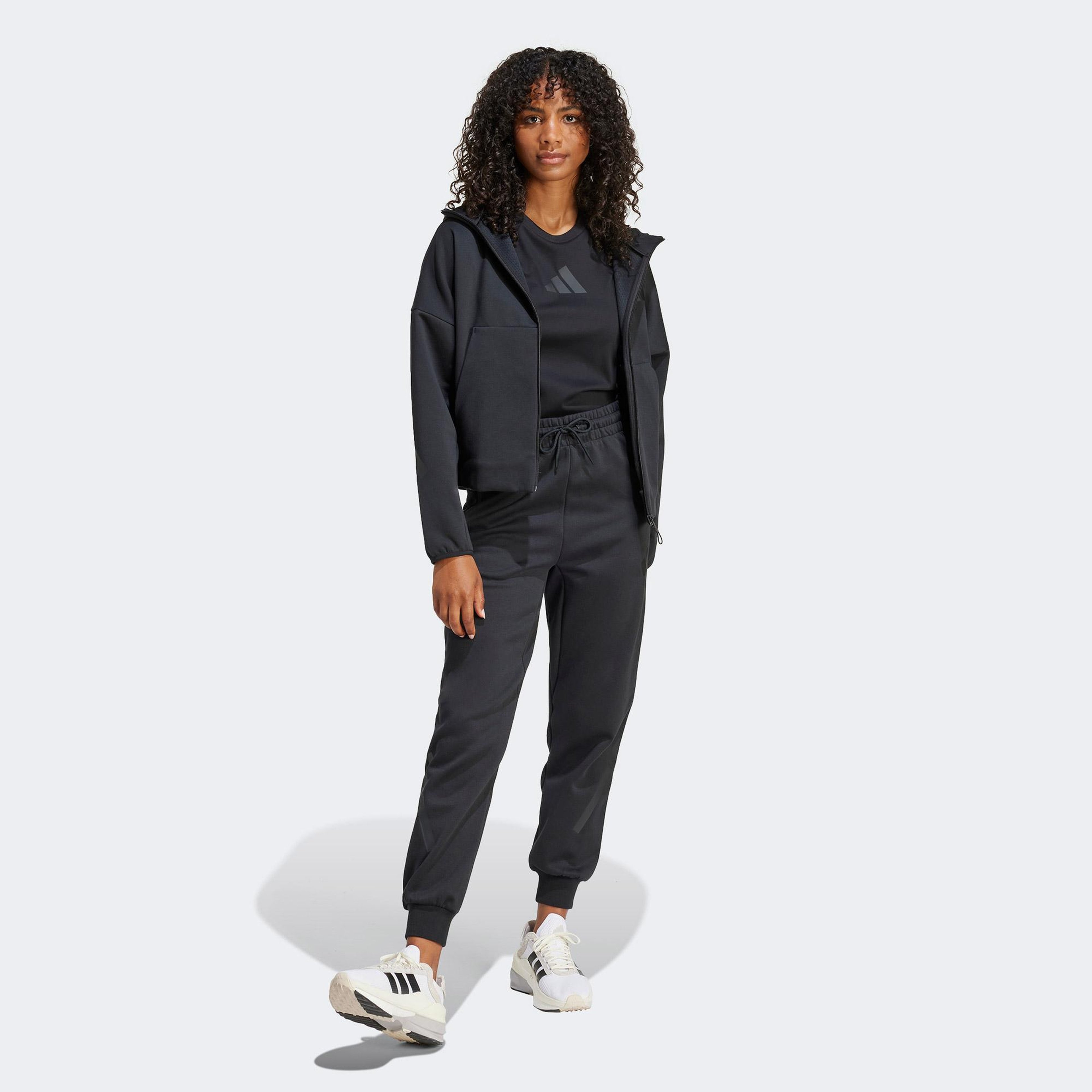 adidas ZNE Kadın Siyah Günlük Sweatshirt
