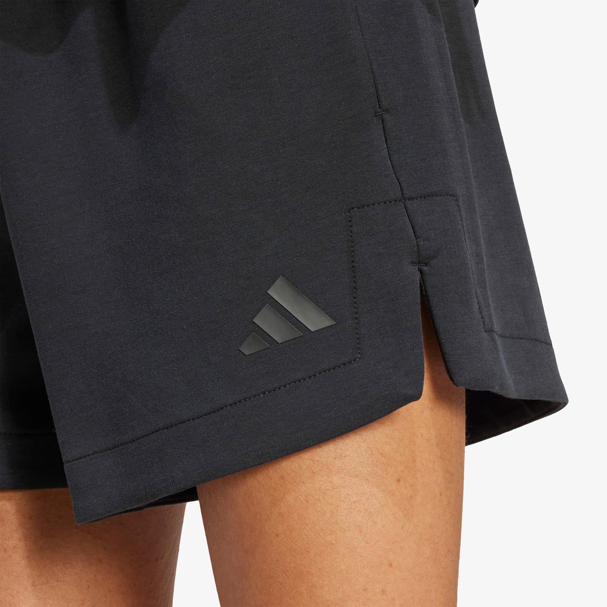 adidas Soft Lux Loose Kadın Siyah Antrenman Şortu