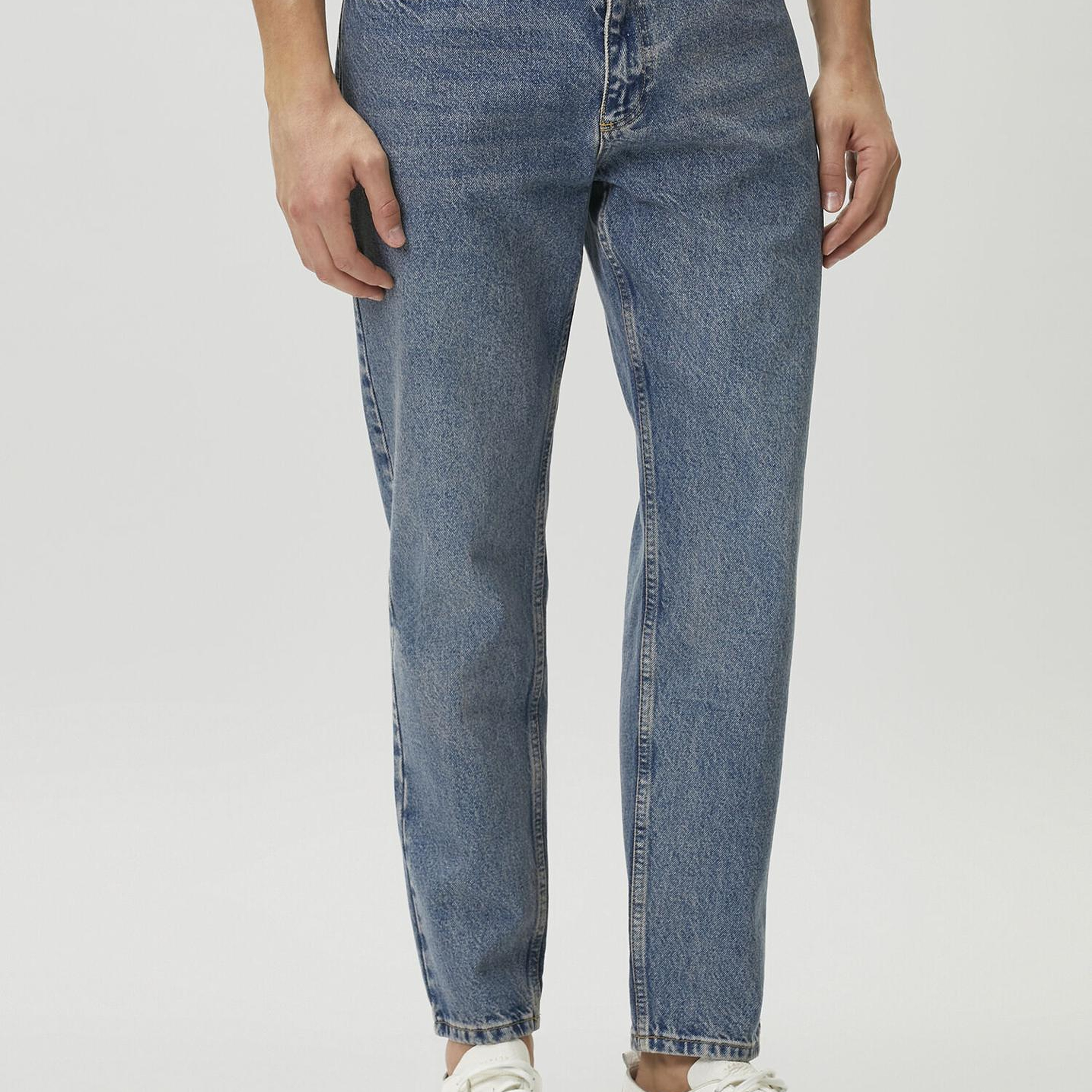 Beymen Club Erkek Mavi Yıkamalı Tapered Fit Jean Pantolon