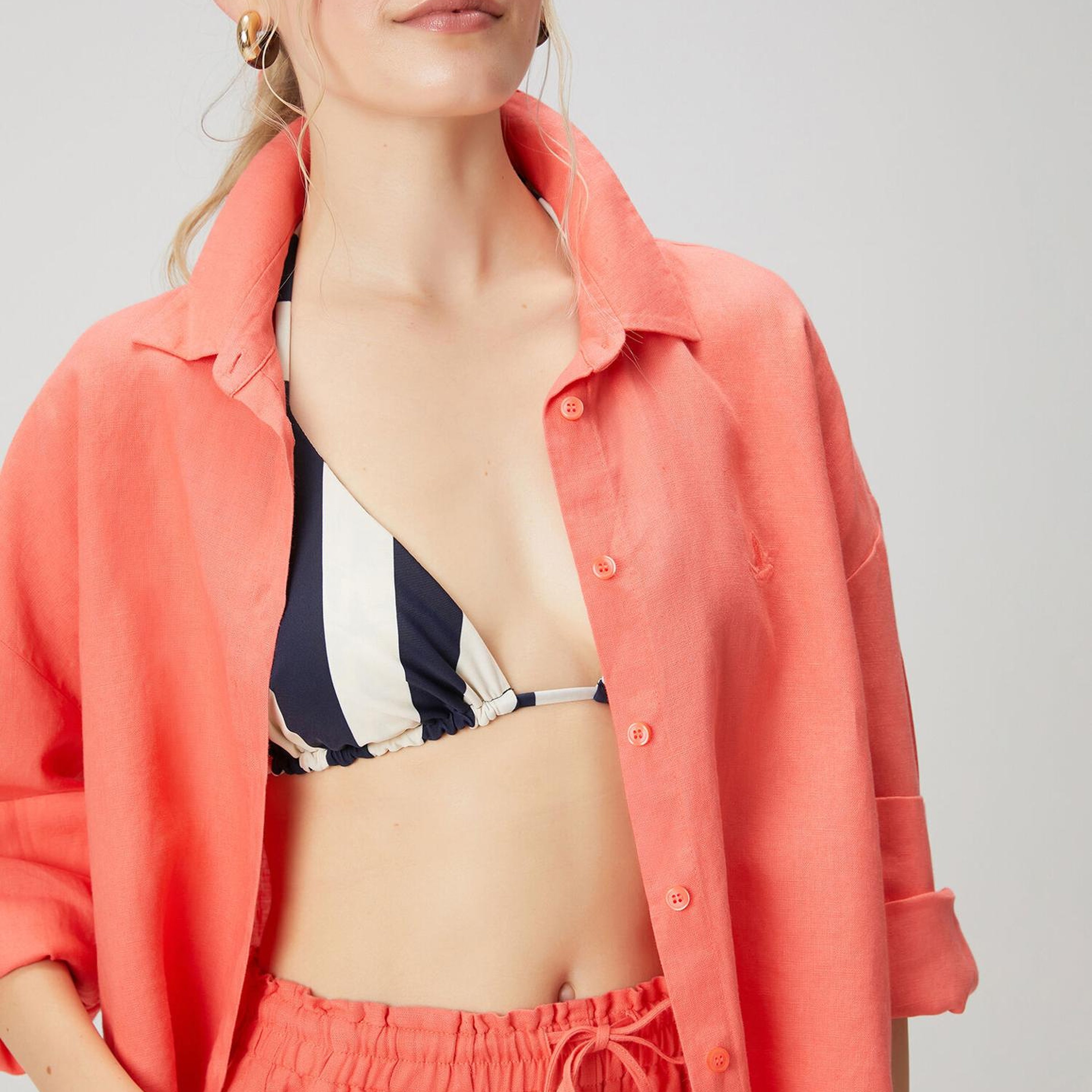 Beymen Club Kadın Oversize Somon Logolu Keten Gömlek