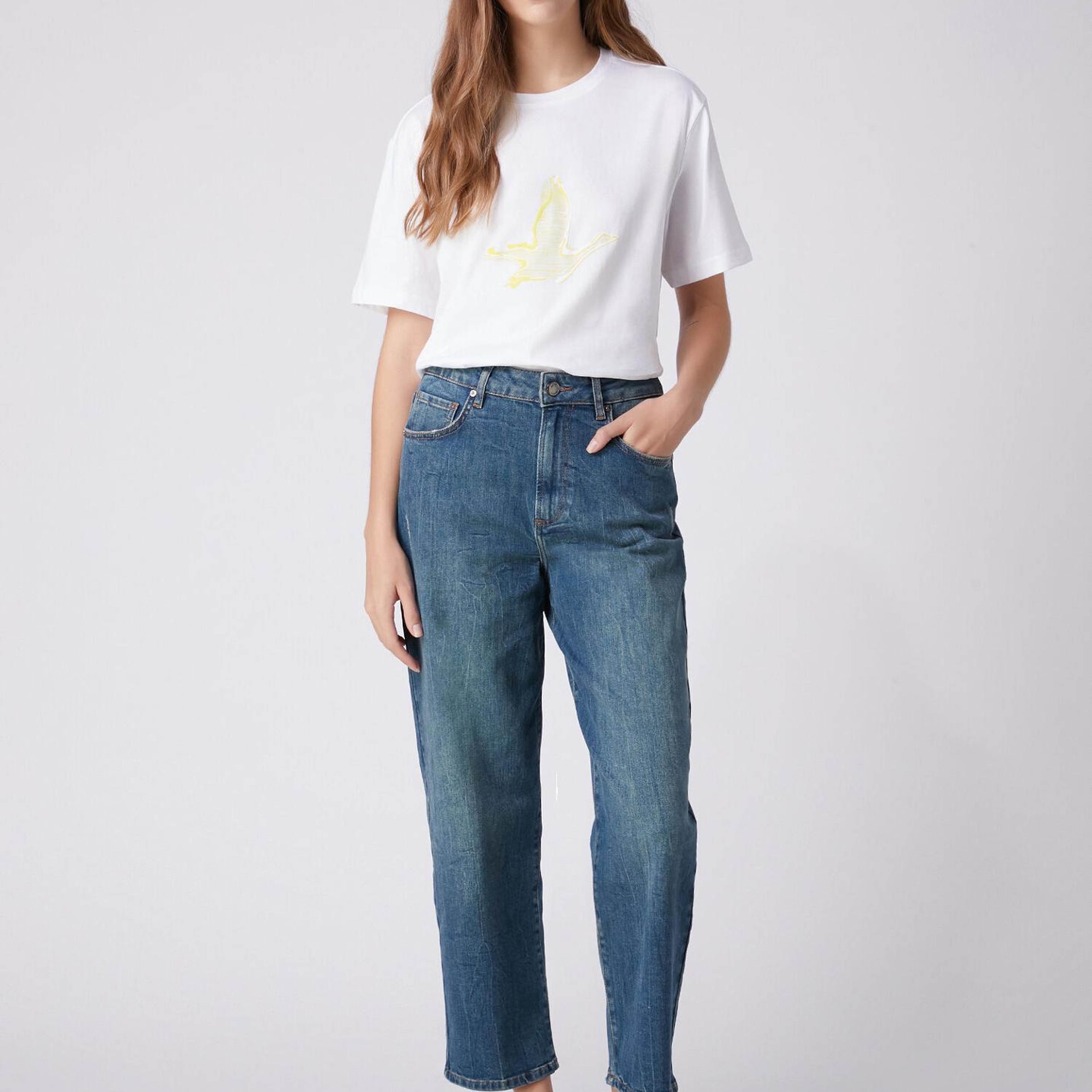 Beymen Club Kadın Kırık Beyaz Sarı Logolu T-shirt