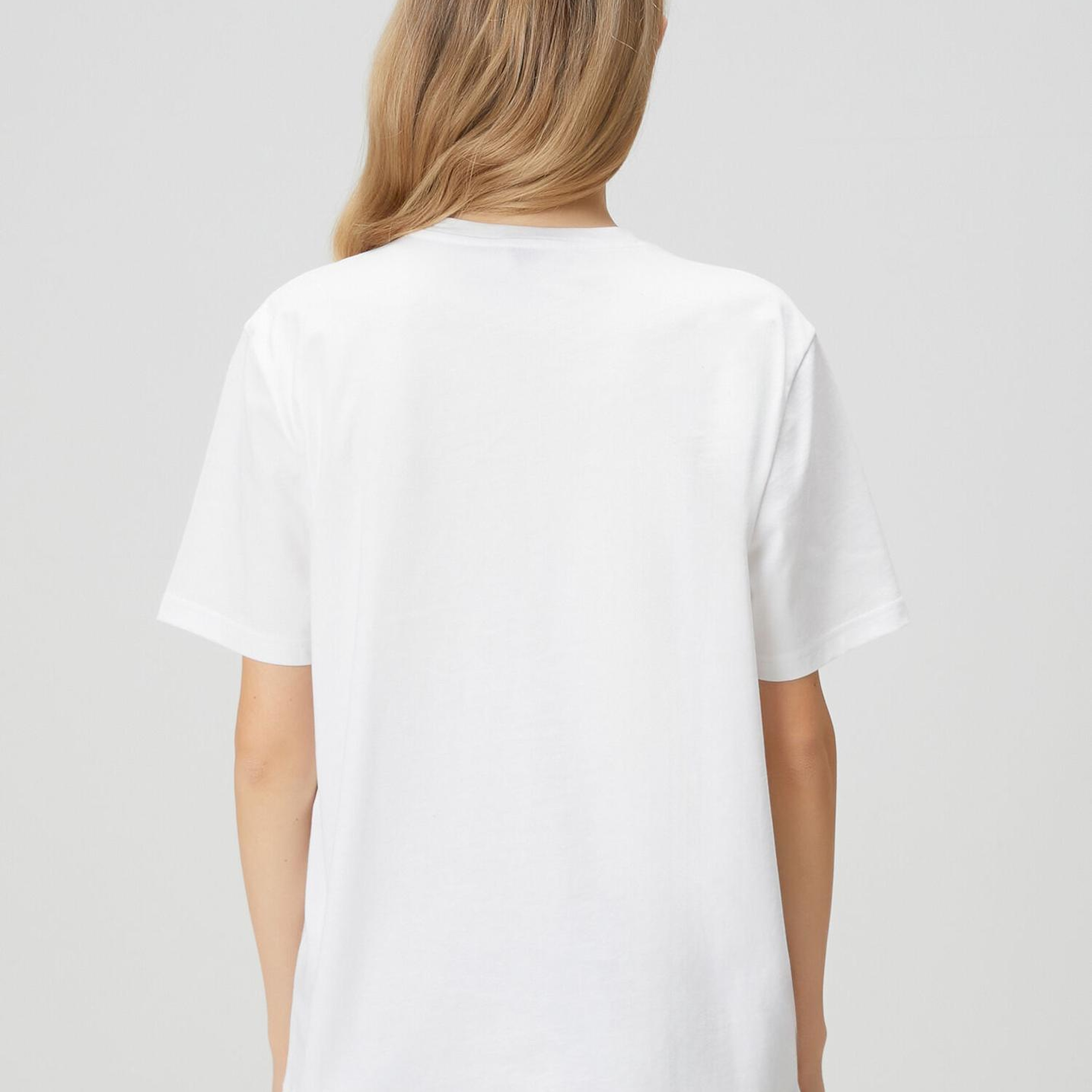 Beymen Club Kadın Kırık Beyaz Mavi Logolu T-shirt