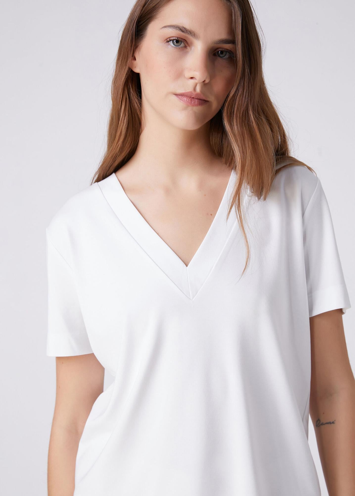 Beymen Club Kadın Kırık Beyaz Yanı Yırtmaçlı Basic T-shirt