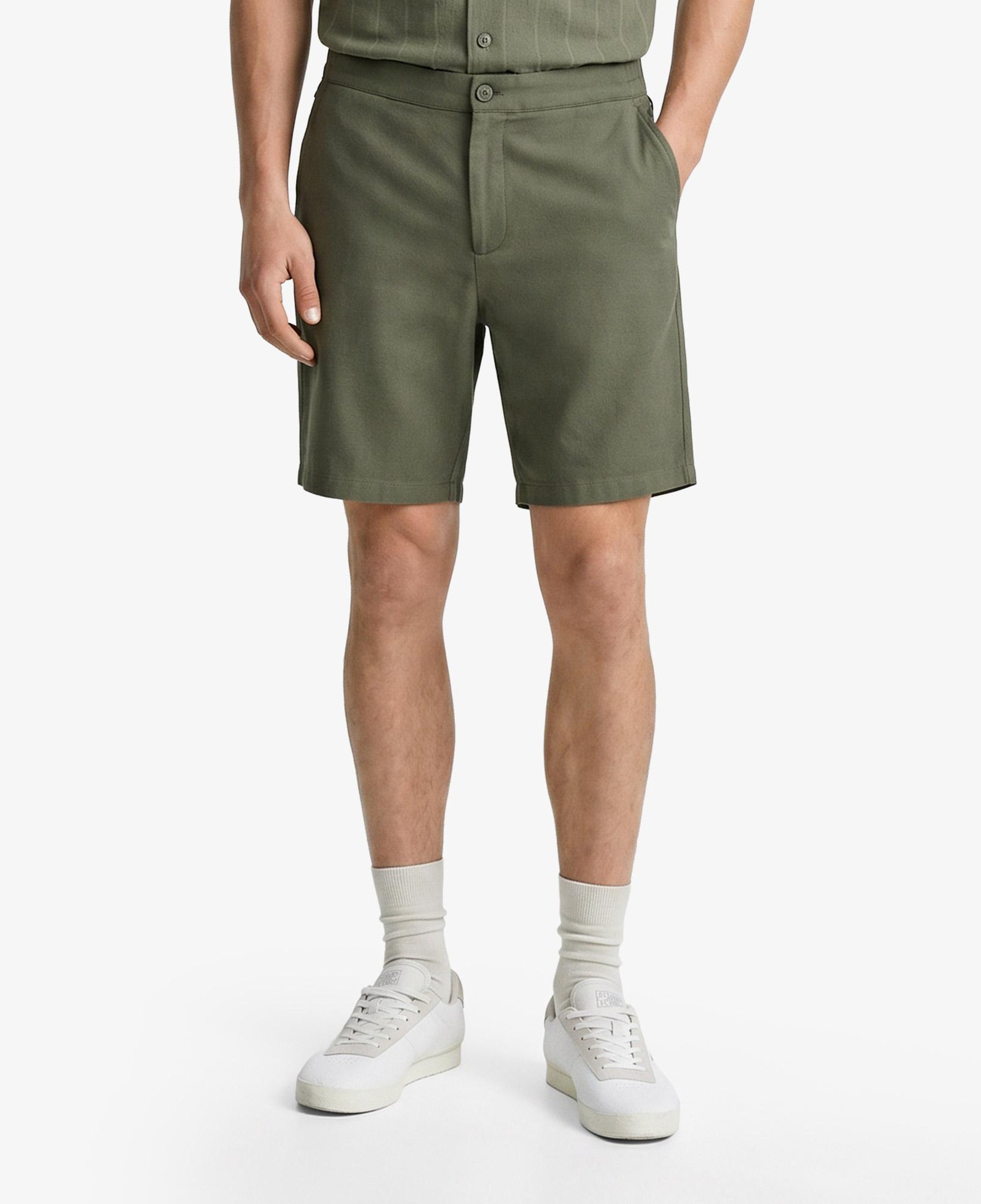 Erkek Tapered Fit Keten Haki Bermuda Şort