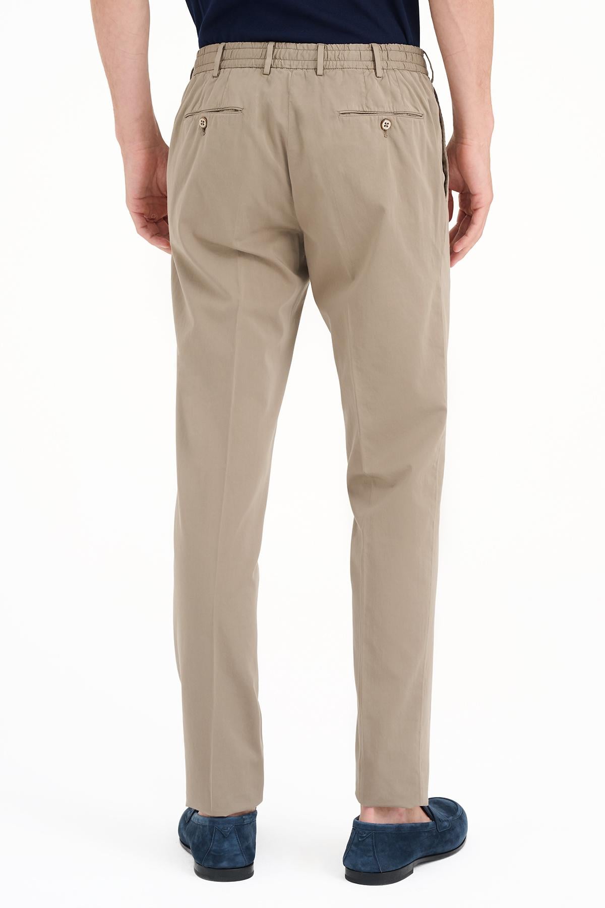 Erkek Vizon Slim Fit Elastik Bel İpek Karışımlı Jogger Pantolon