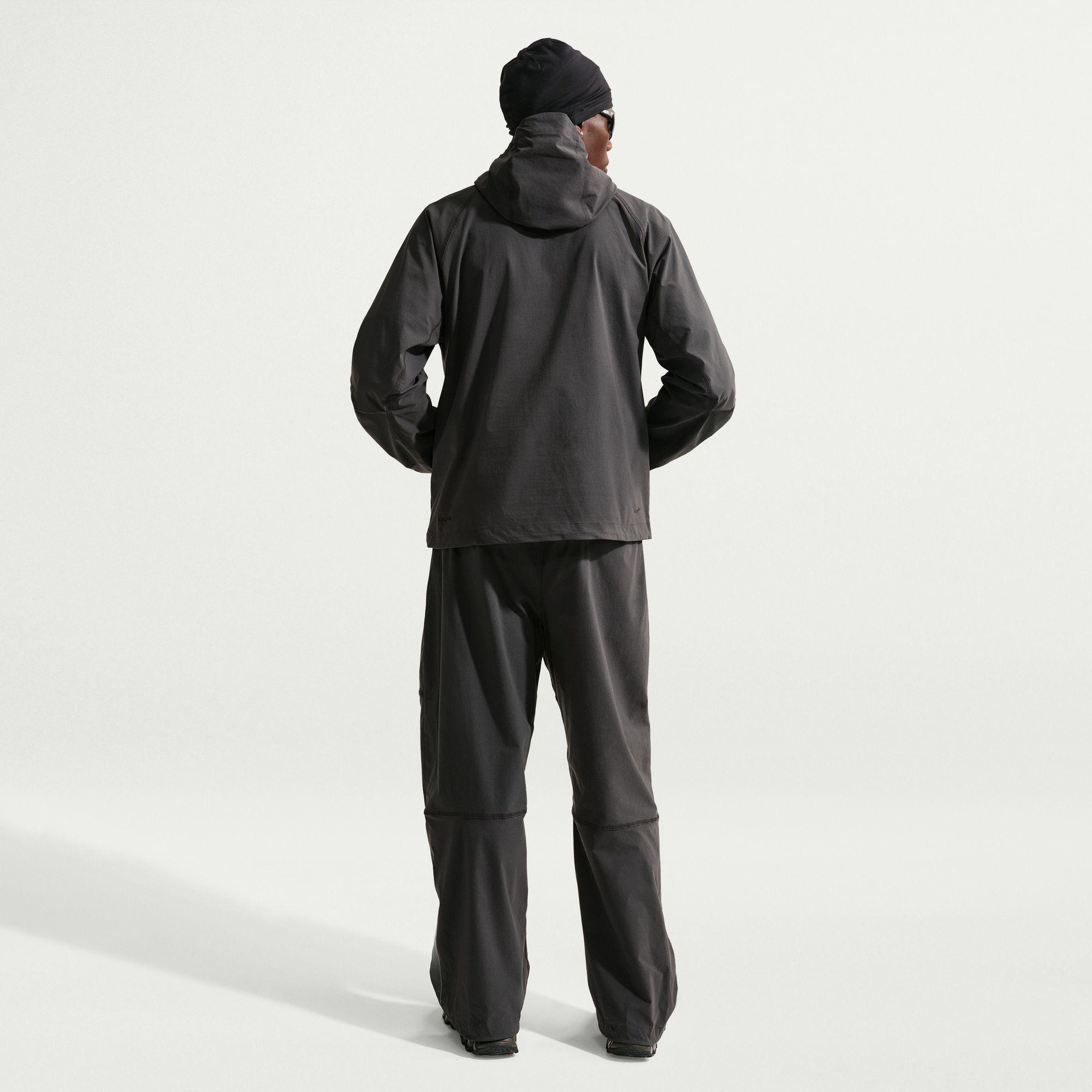 Nike Dri-Fit Tech Woven Windrunner Full-Zip Erkek Antrasit Ceket