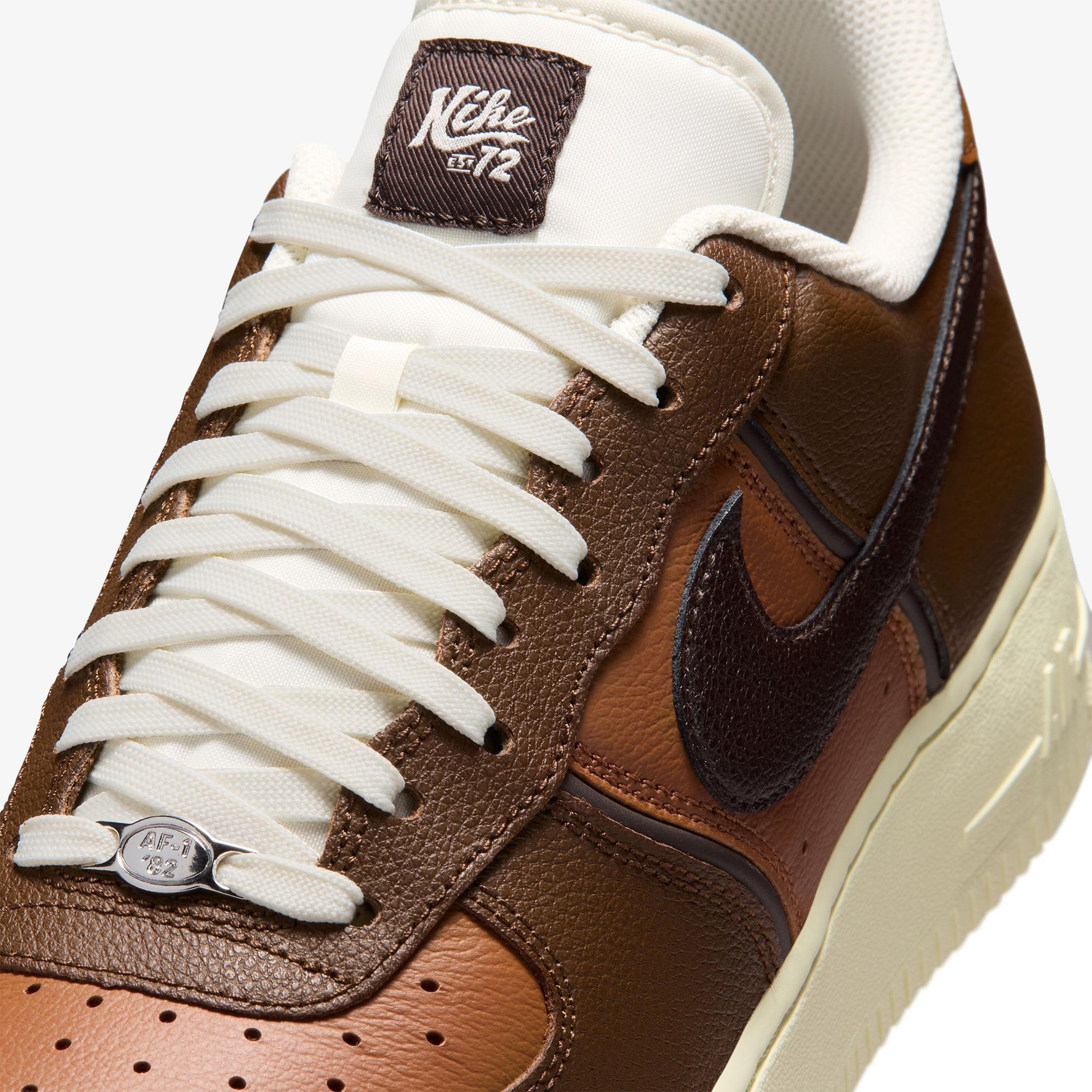 Nike Air Force 1 '07 LV8 Erkek Kahverengi Spor Ayakkabı