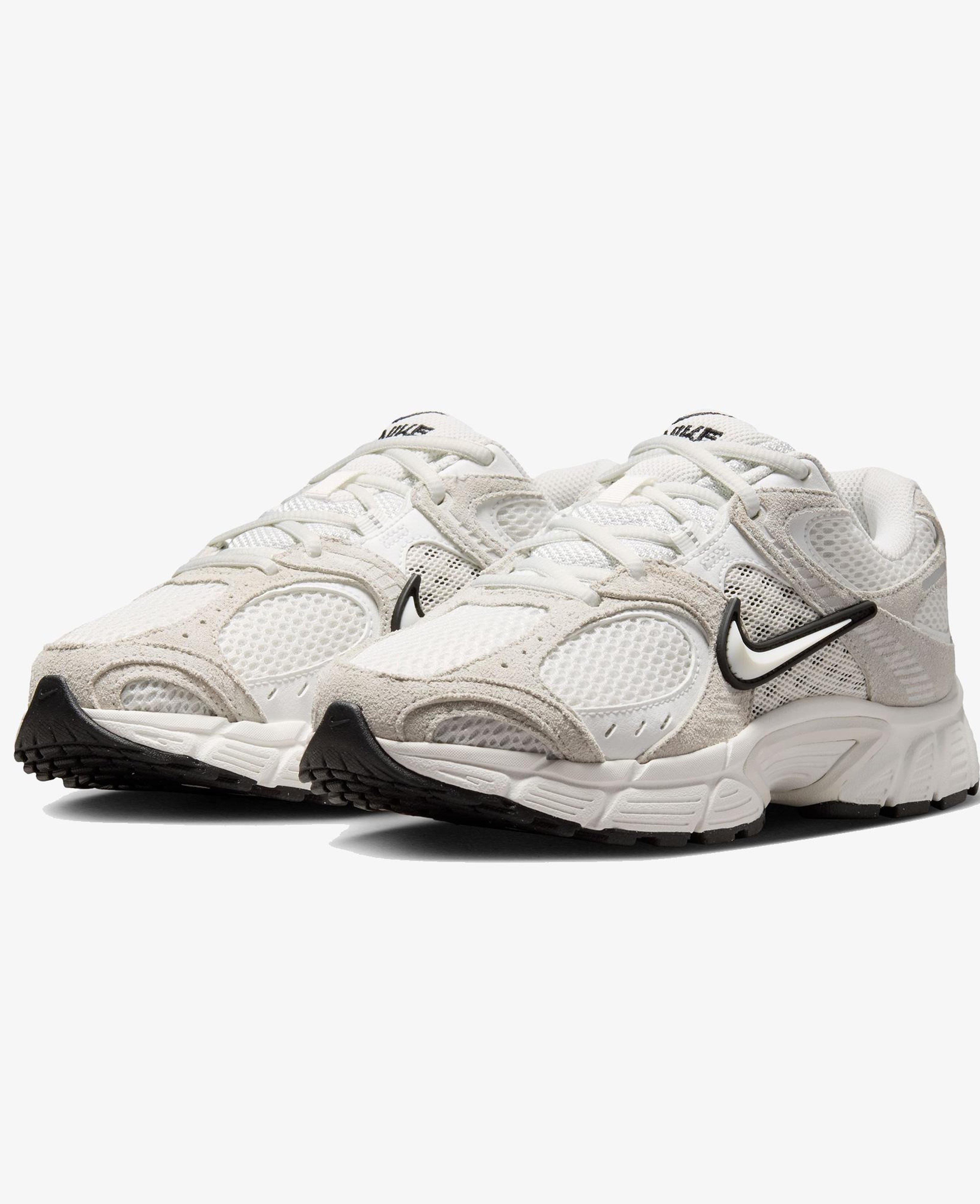 Nike V5 RNR Suede 2 Kadın Krem Rengi Spor Ayakkabı