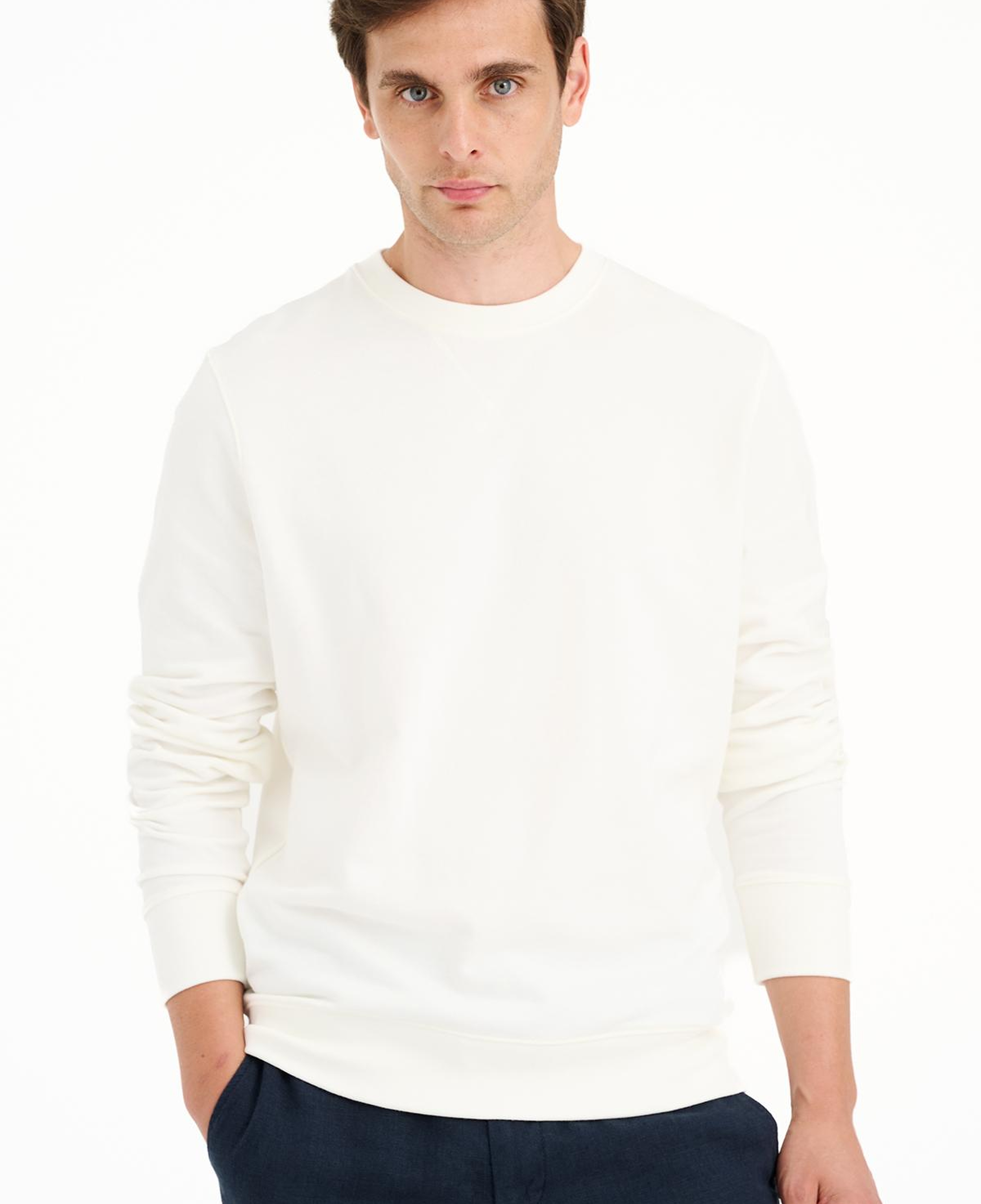 Erkek Beyaz Bisiklet Yaka Basic Sweatshirt
