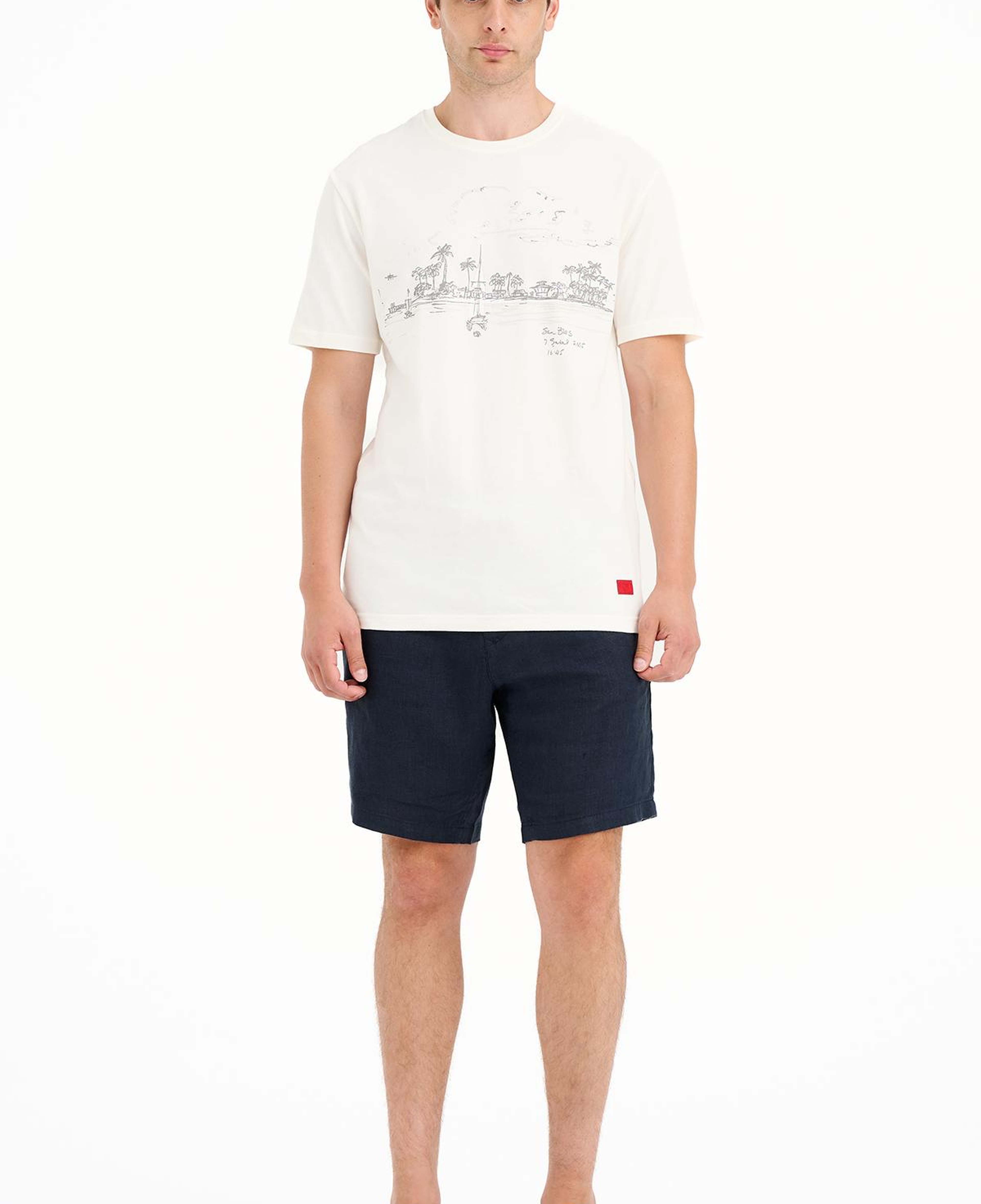 Erkek Beyaz St Blas Baskılı Bisiklet Yaka  T-Shirt