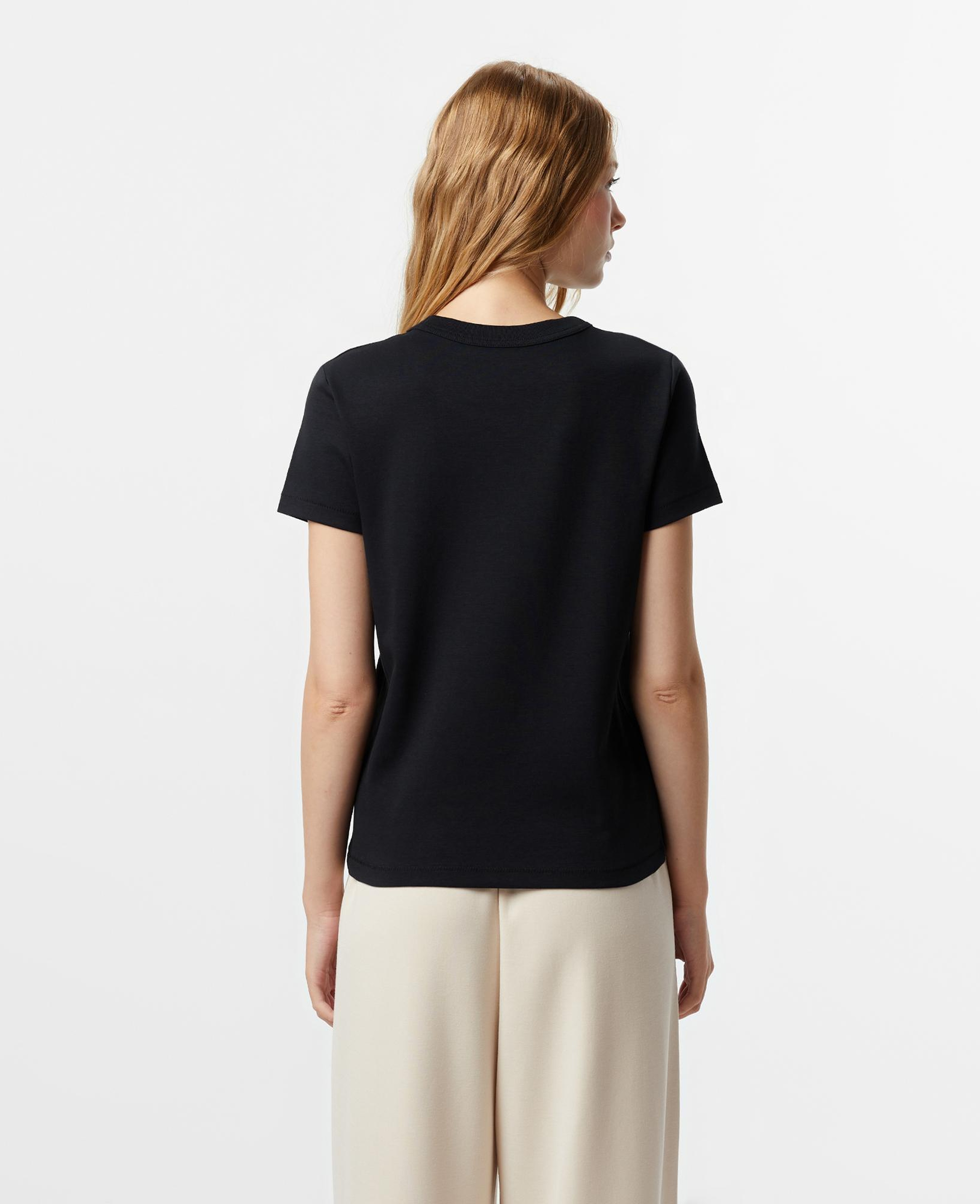Nautica Kadın Siyah Classic Fit T-Shirt