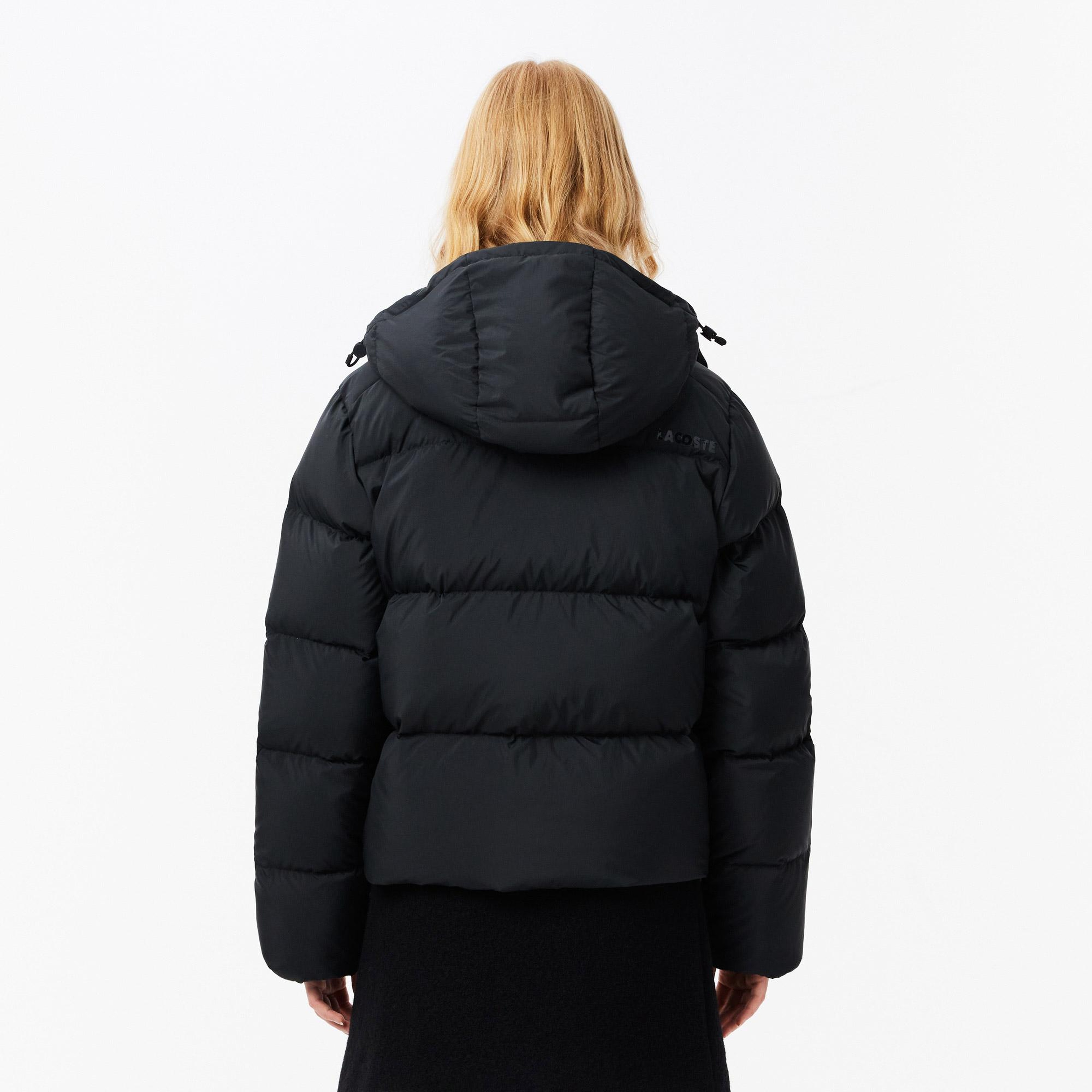 Kadın Relaxed Fit Kapüşonlu Siyah Şişme Mont