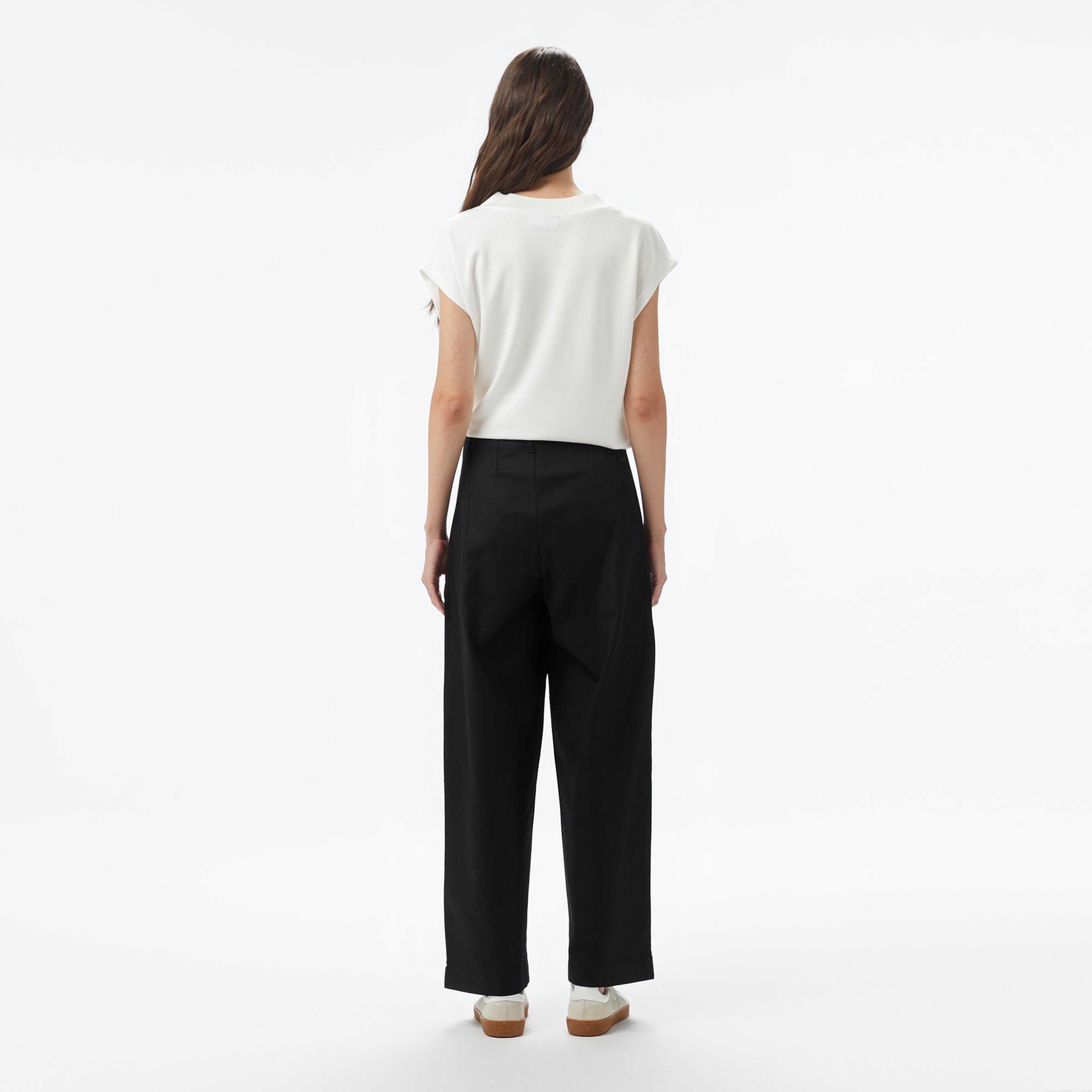 Kadın Relaxed Fit Siyah Chino Pantolon