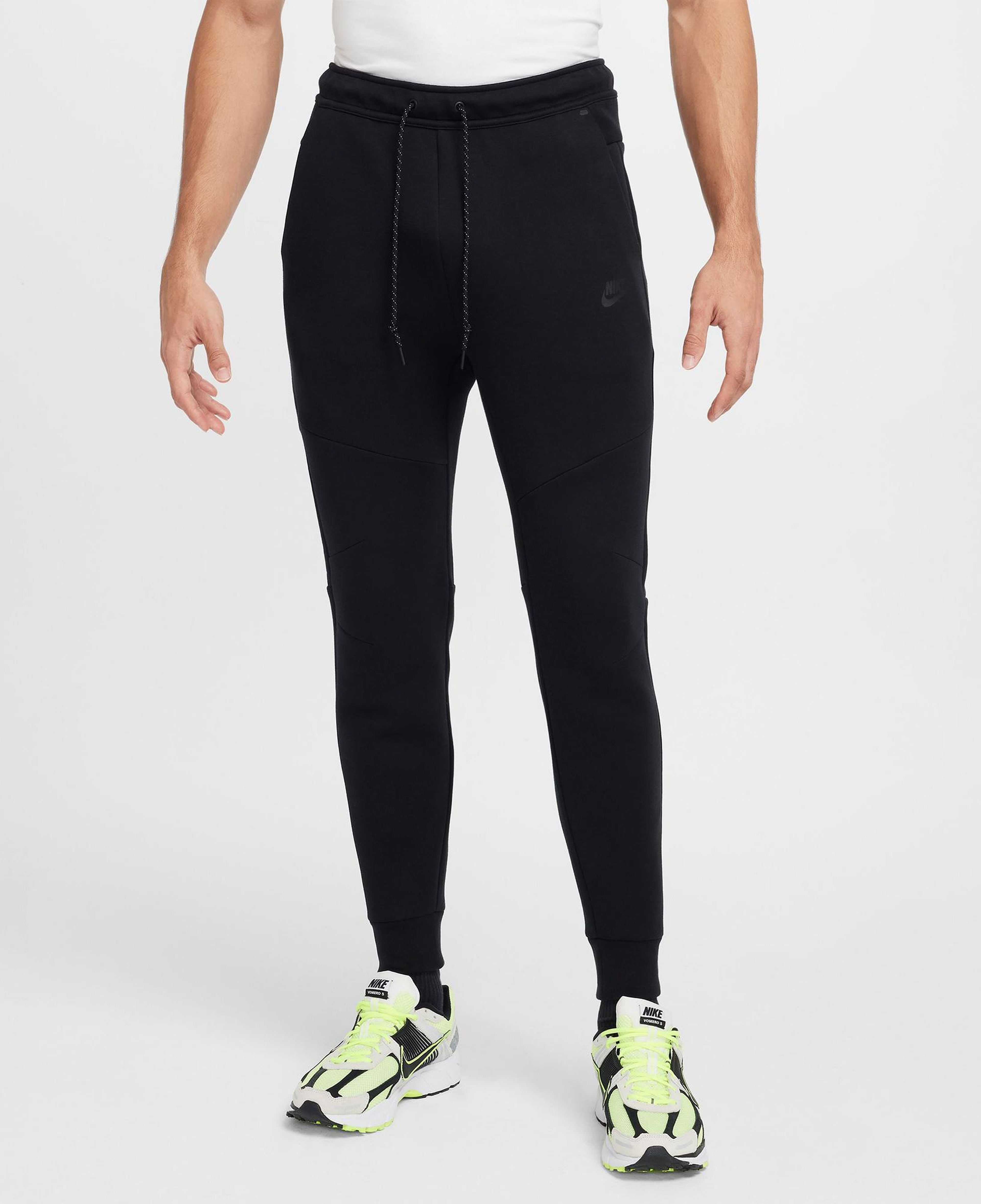 Nike Tech Fleece Erkek Siyah Eşofman Altı