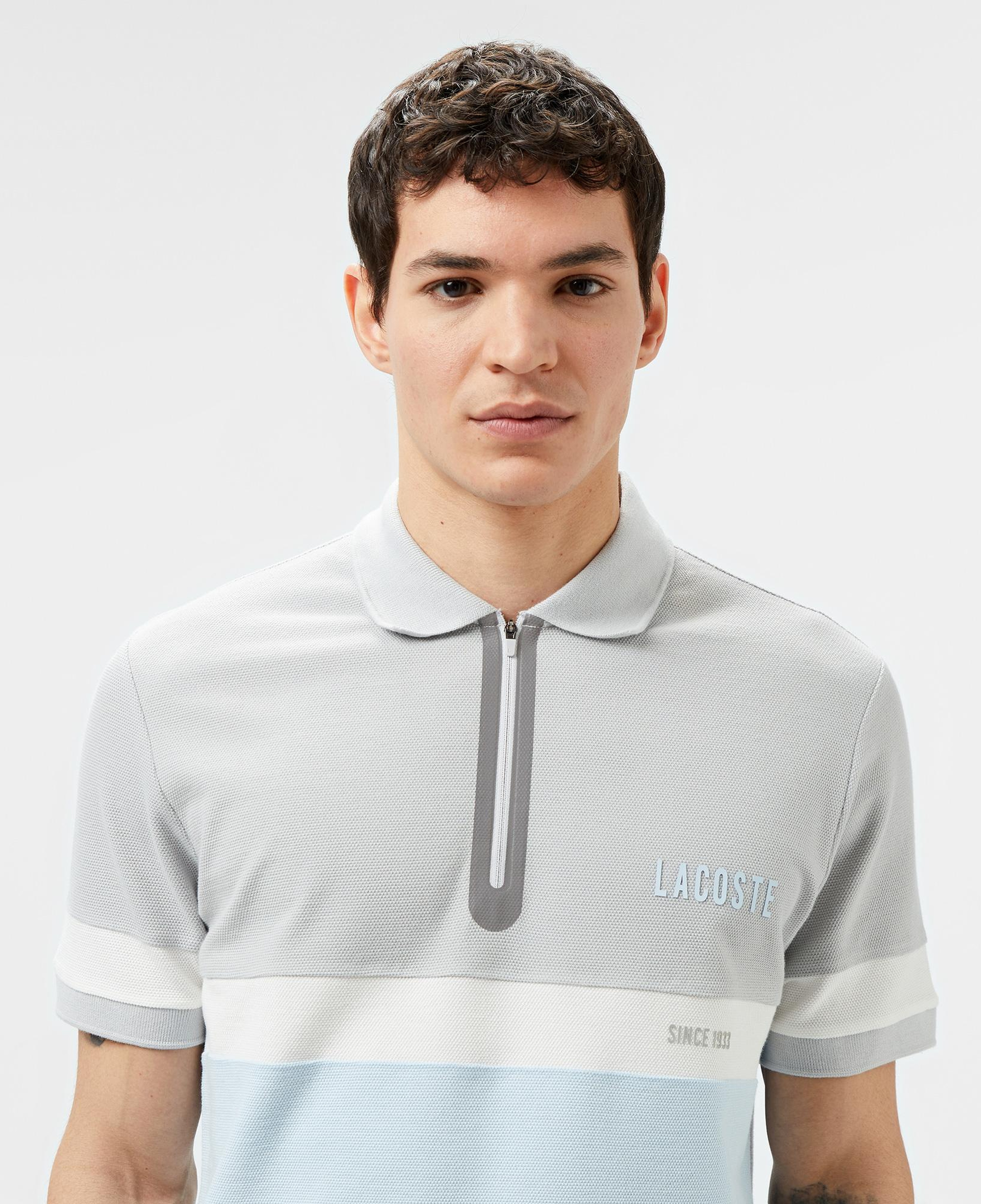 Erkek Regular Fit Yarım Fermuarlı Renk Bloklu Açık Mavi Polo
