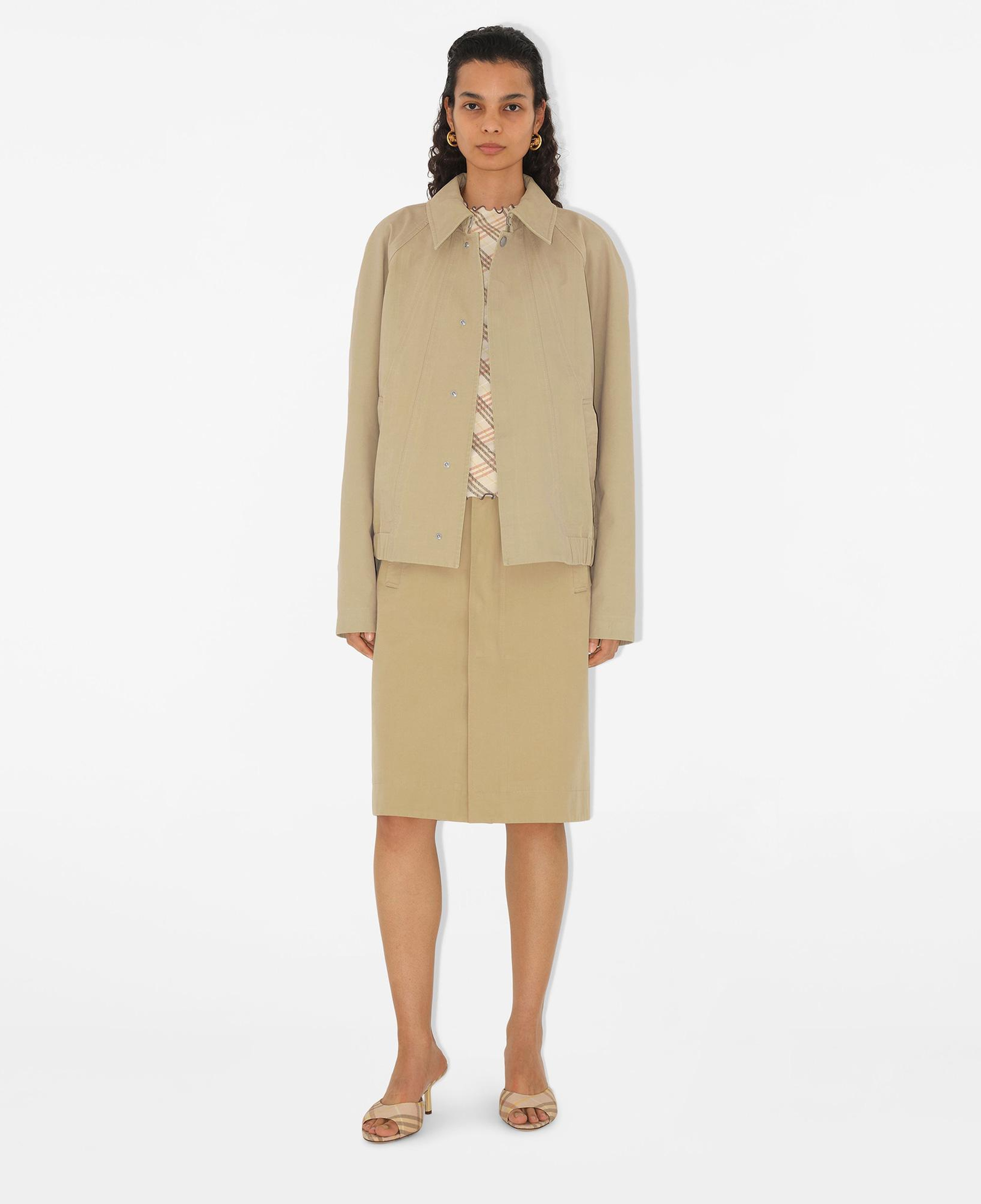 Burberry Tec Cotton Kadın Bej Mont