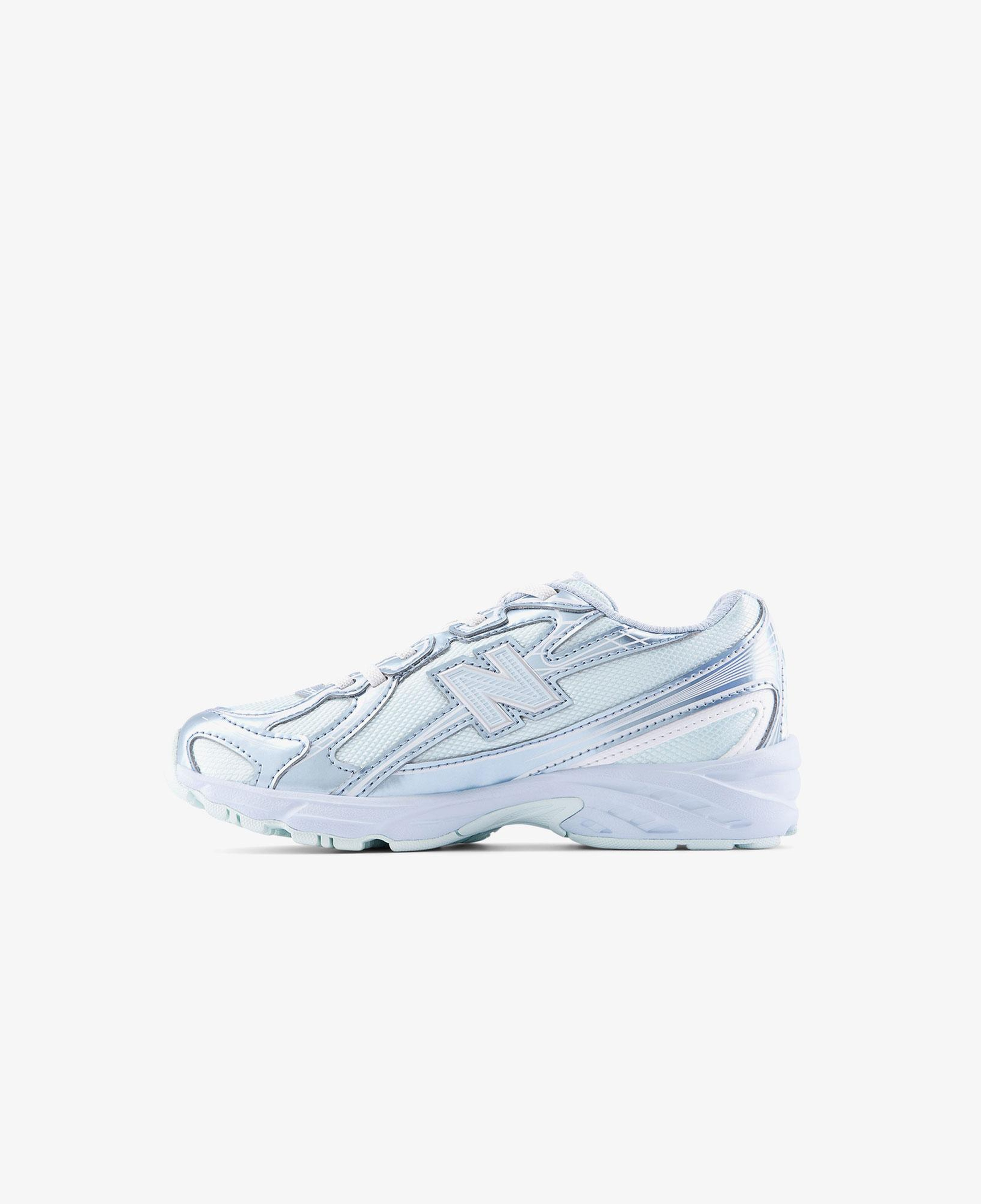New Balance 740 Çocuk Bej Spor Ayakkabı