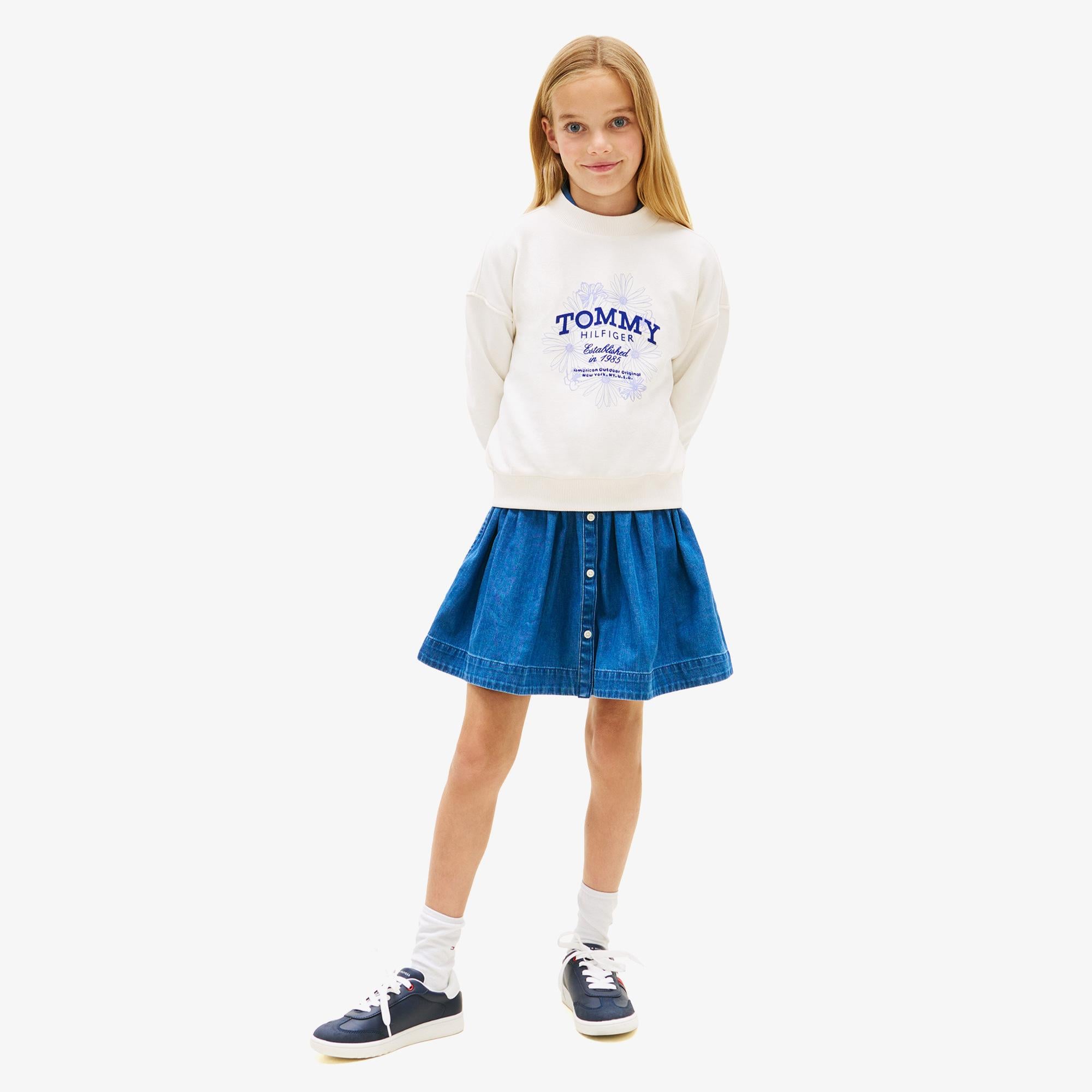 Tommy Hilfiger Flock Flower Crew Neck Çocuk Beyaz Sweatshirt