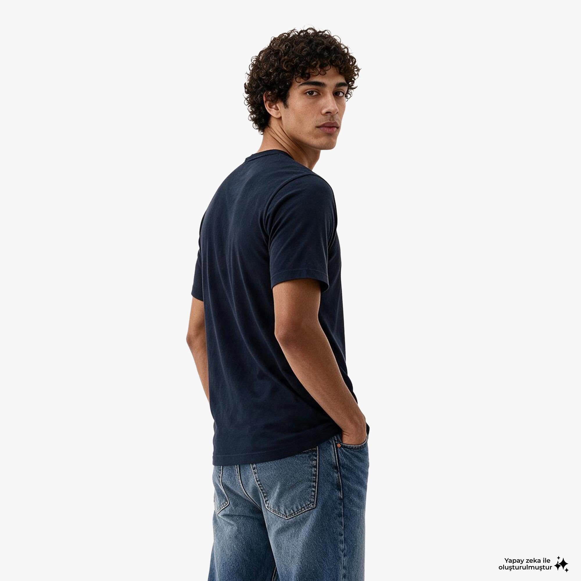 Gap V-Bas Çocuk Lacivert T-Shirt
