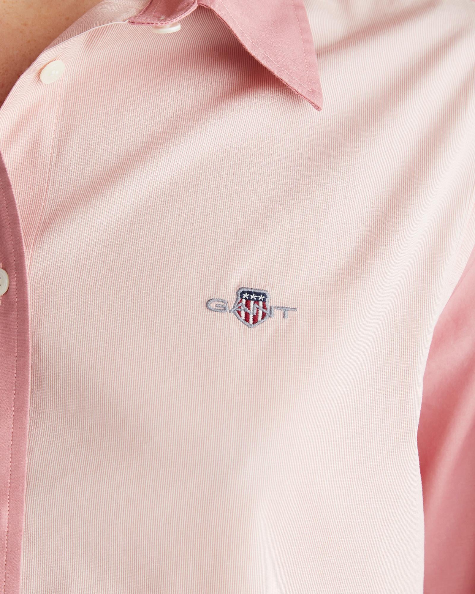 GANT Kadın Pembe Regular Fit Düğmeli Gömlek