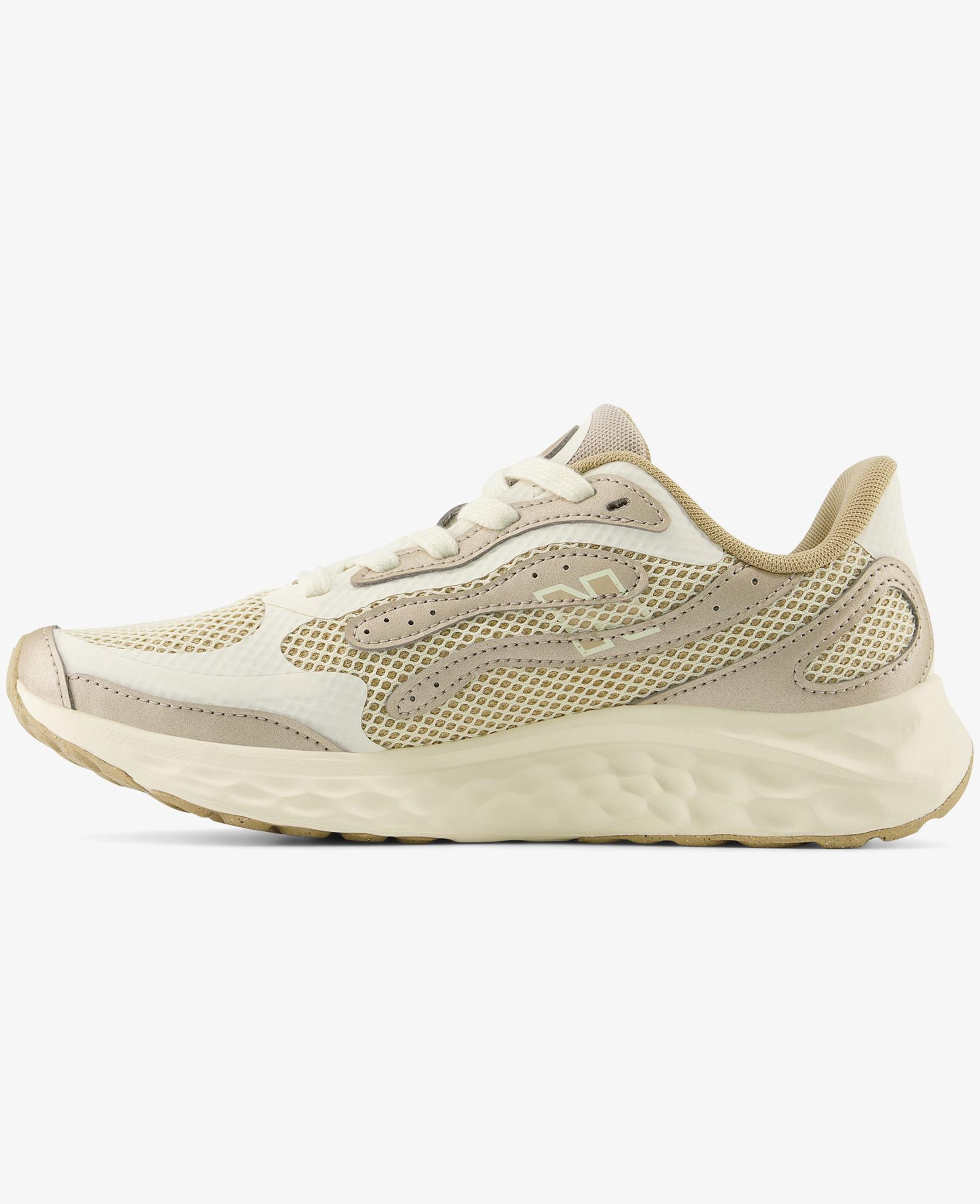 New Balance Arishi Kadın Bej Koşu Ayakkabısı