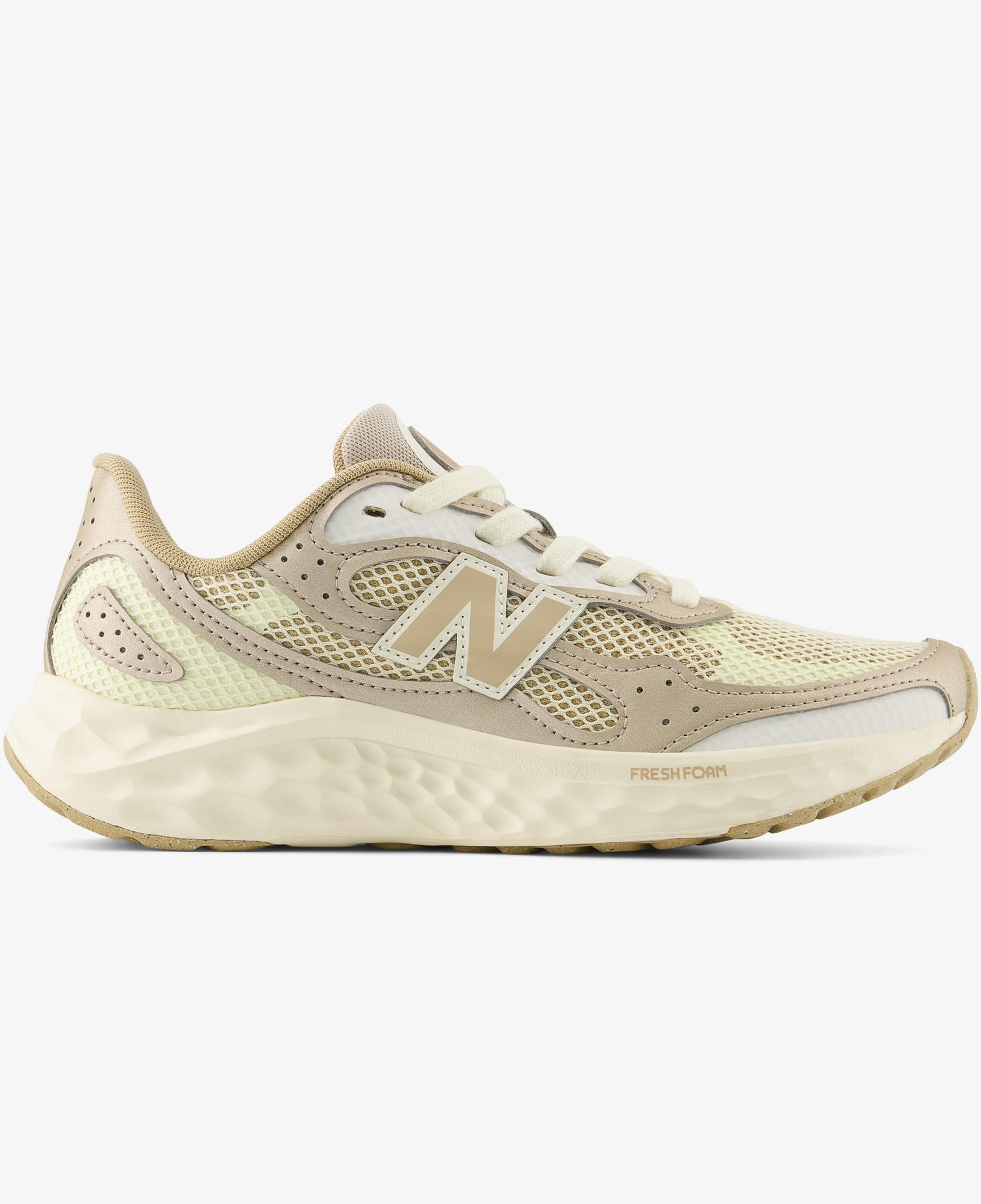 New Balance Arishi Kadın Bej Koşu Ayakkabısı