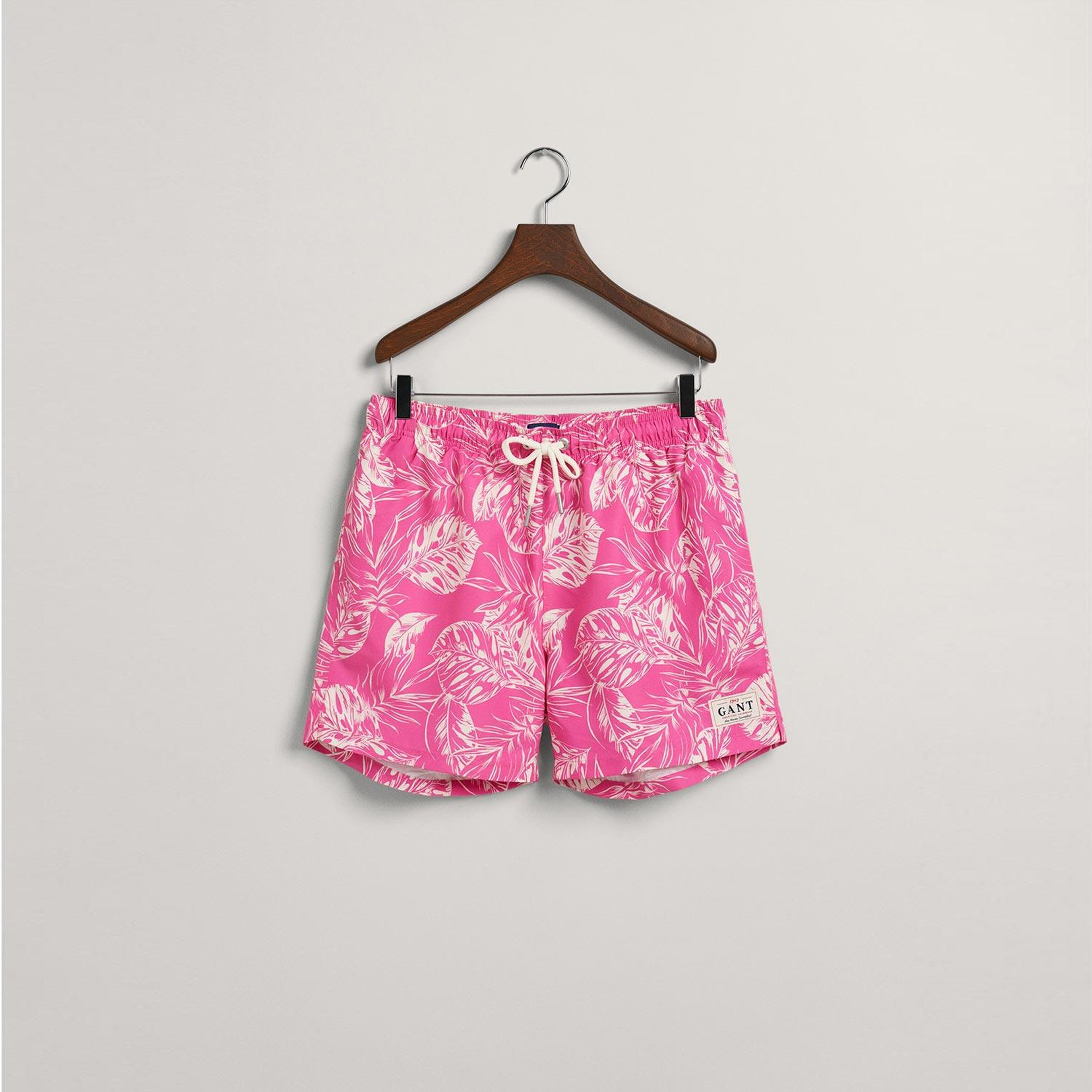 GANT Erkek Pembe Classic Fit Desenli Deniz Şortu