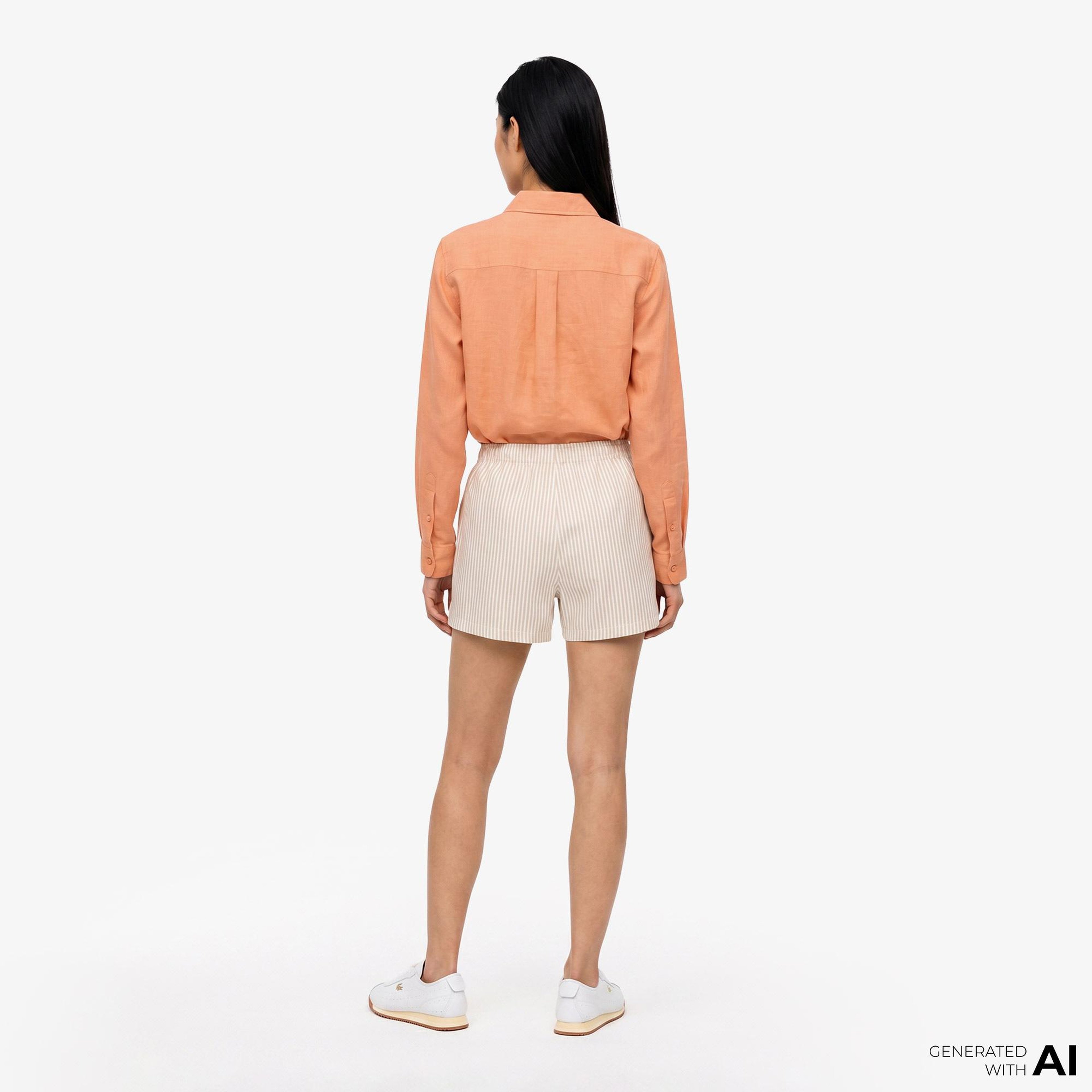 Kadın Oversize Fit Krem Şort