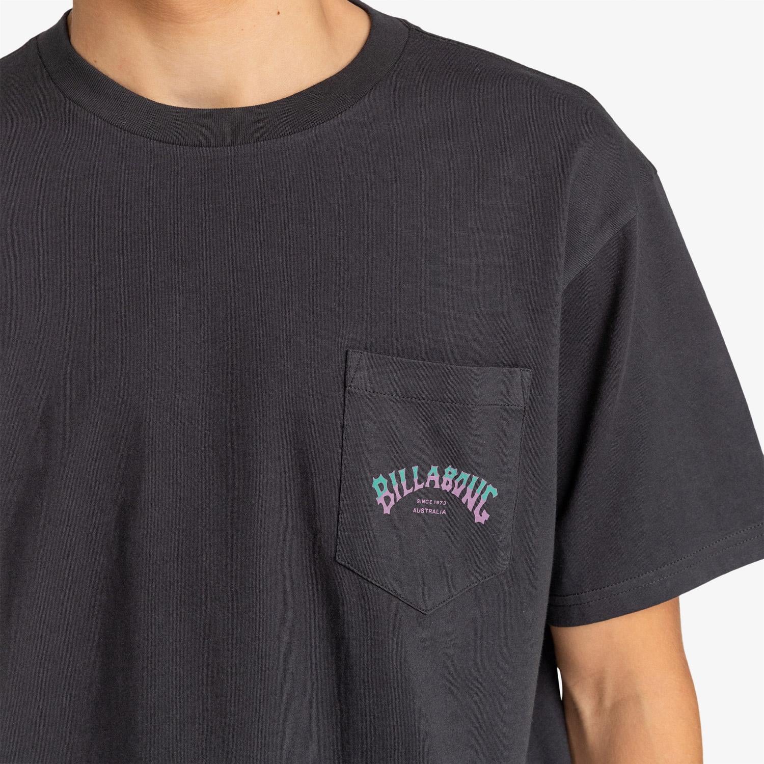 Billabong Stacked Arch Erkek Siyah Günlük T-Shirt