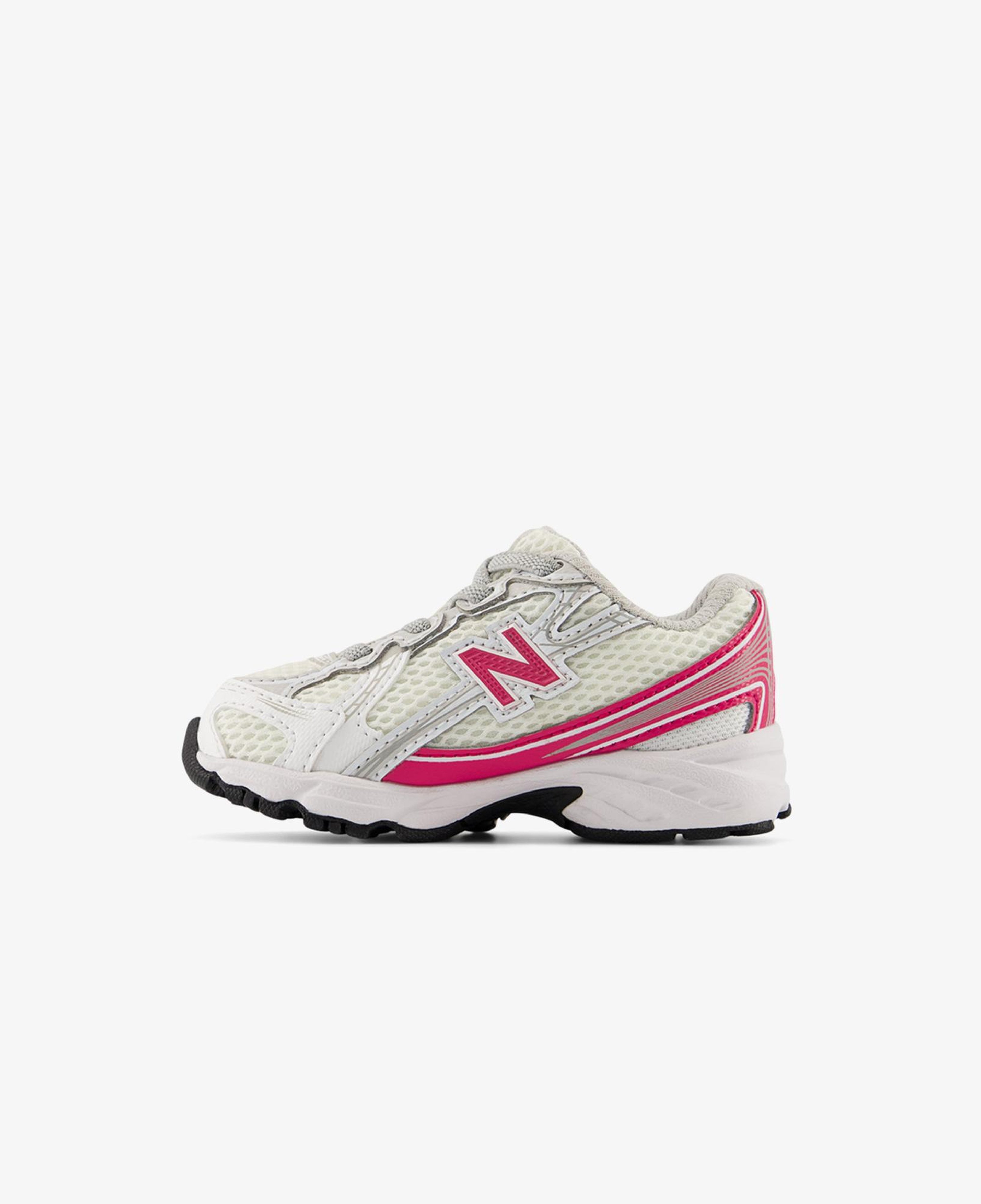 New Balance 740 Lifestyle Çocuk Beyaz Spor Ayakkabı
