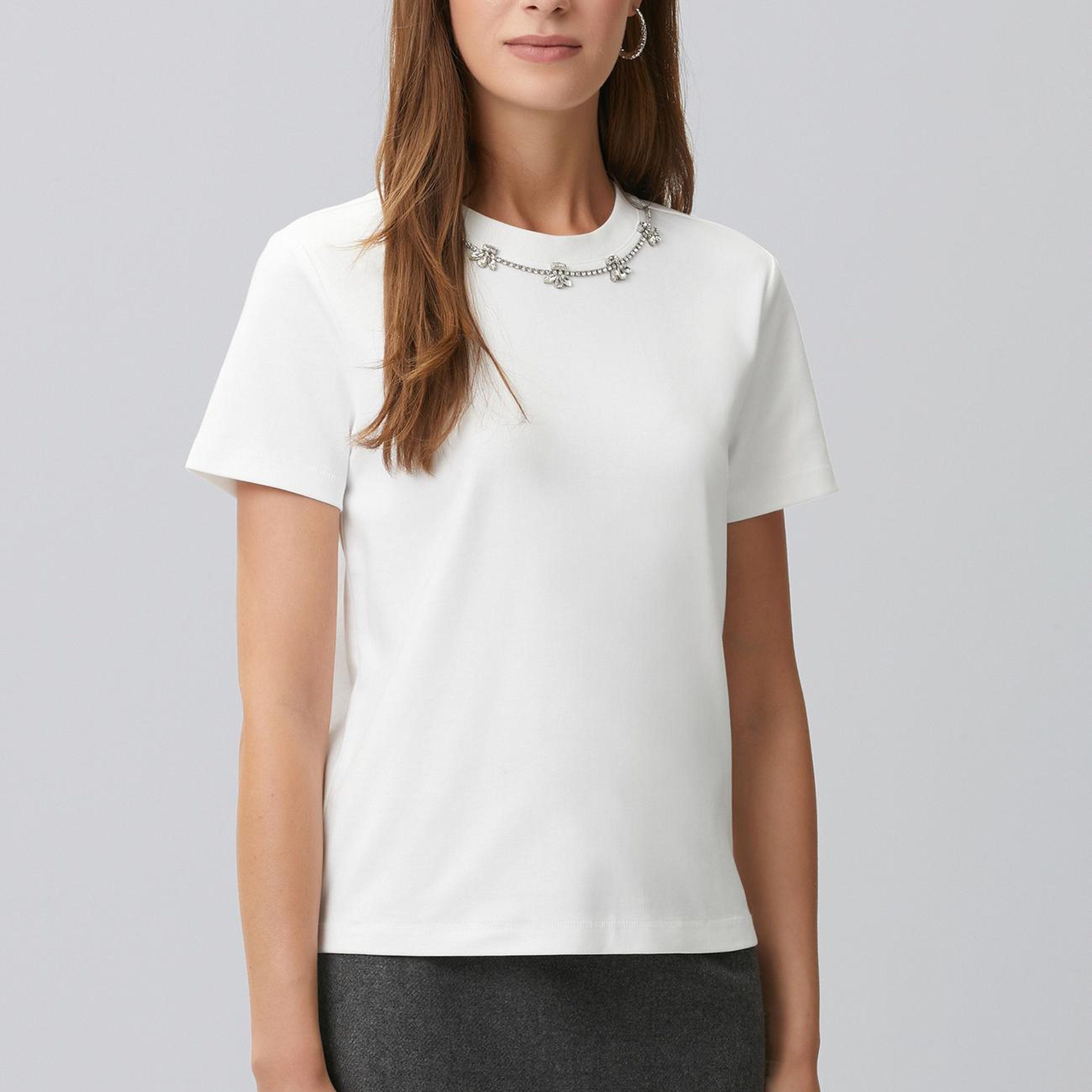 Network Kadın Kırık Beyaz Yaka Taş Detaylı T-shirt