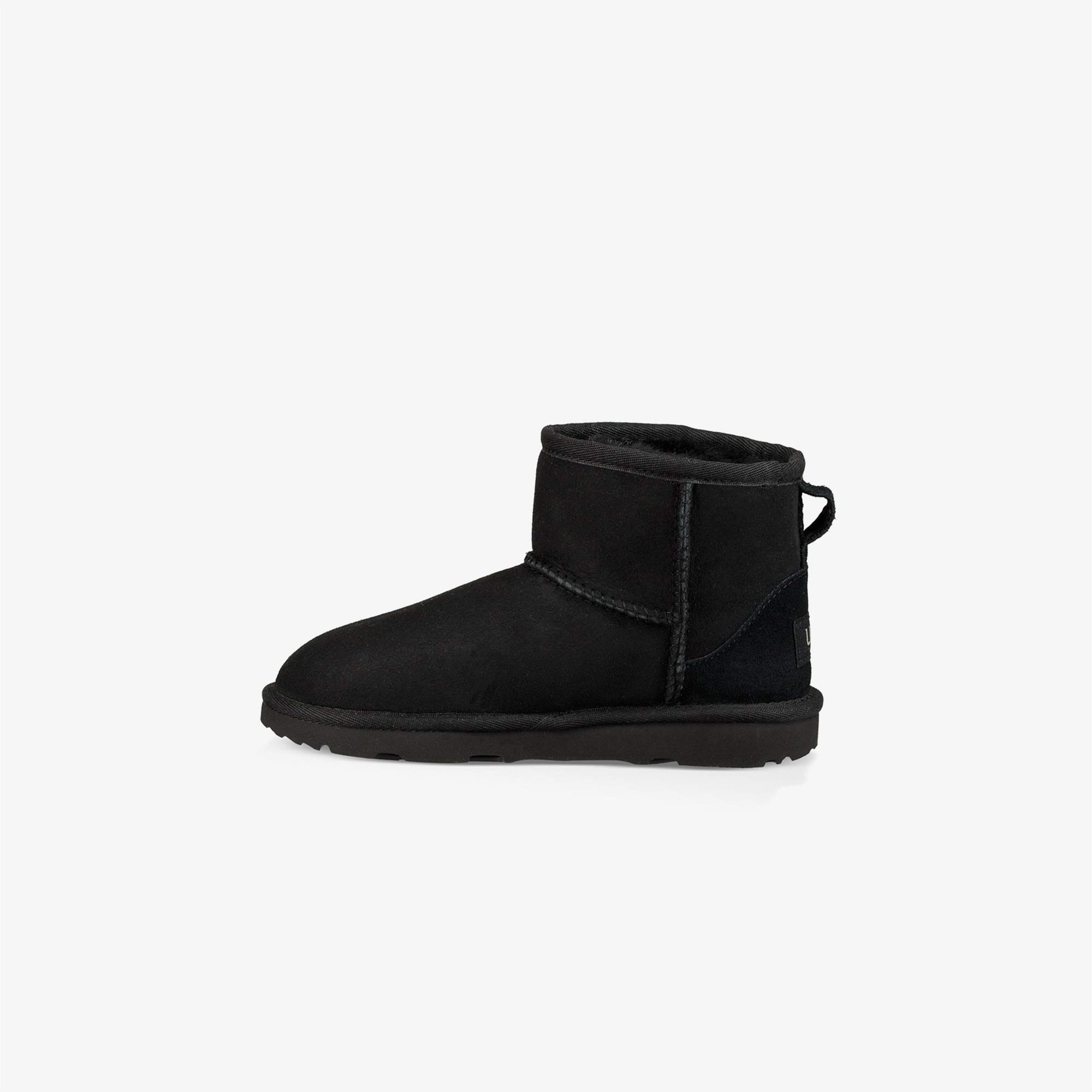UGG Classic Mini II Çocuk Siyah Bot