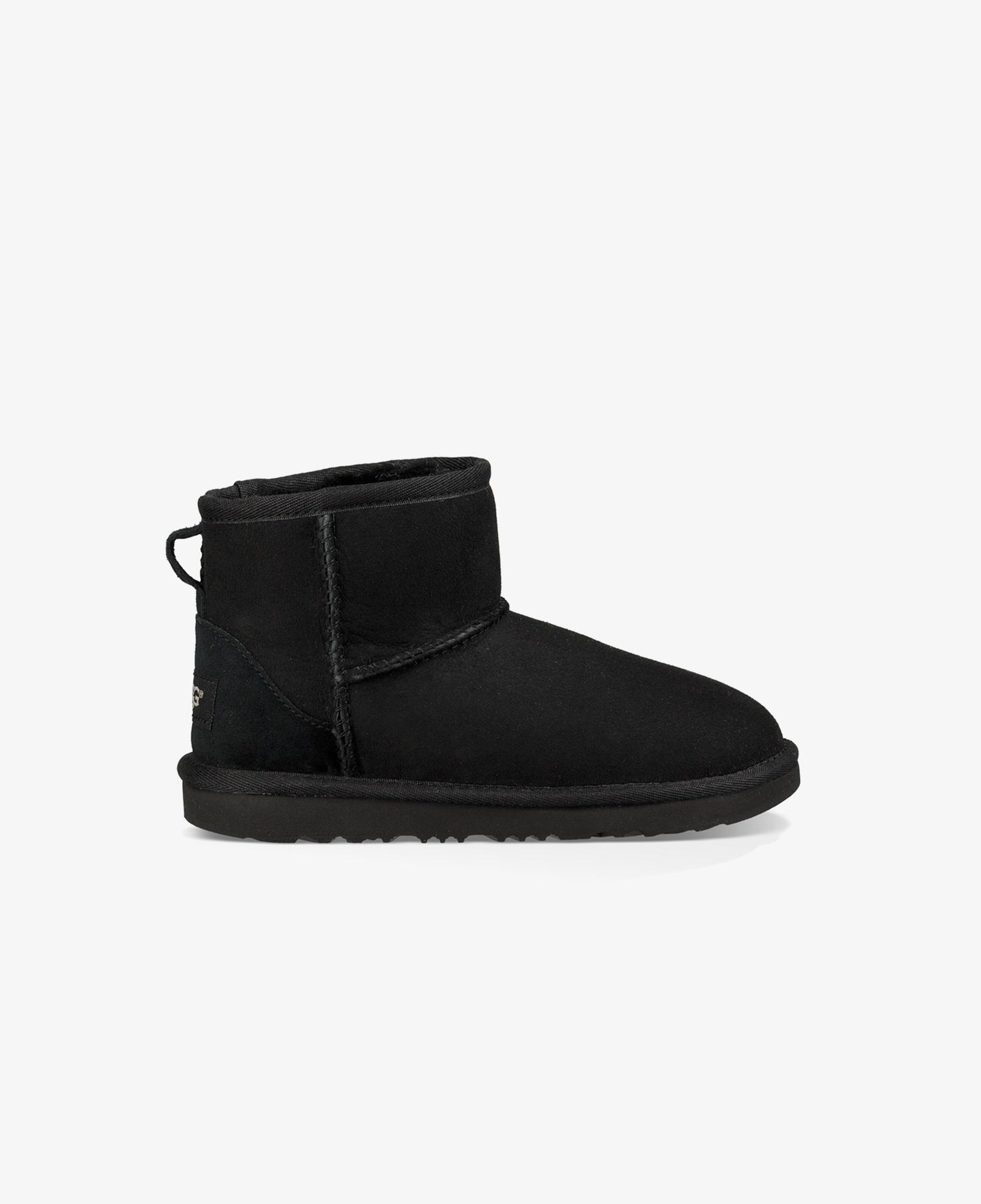 UGG Classic Mini II Çocuk Siyah Bot