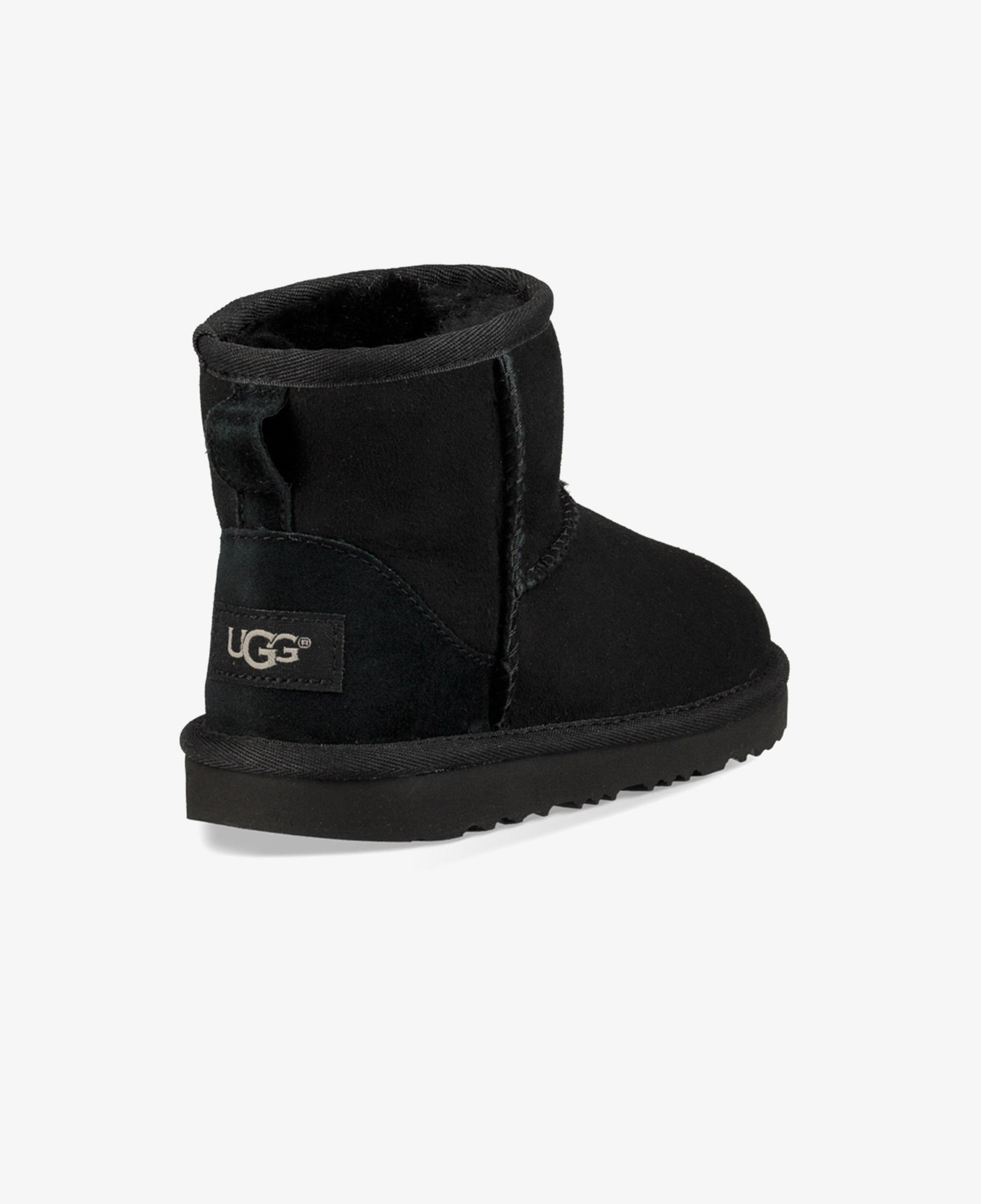 UGG Classic Mini II Çocuk Siyah Bot