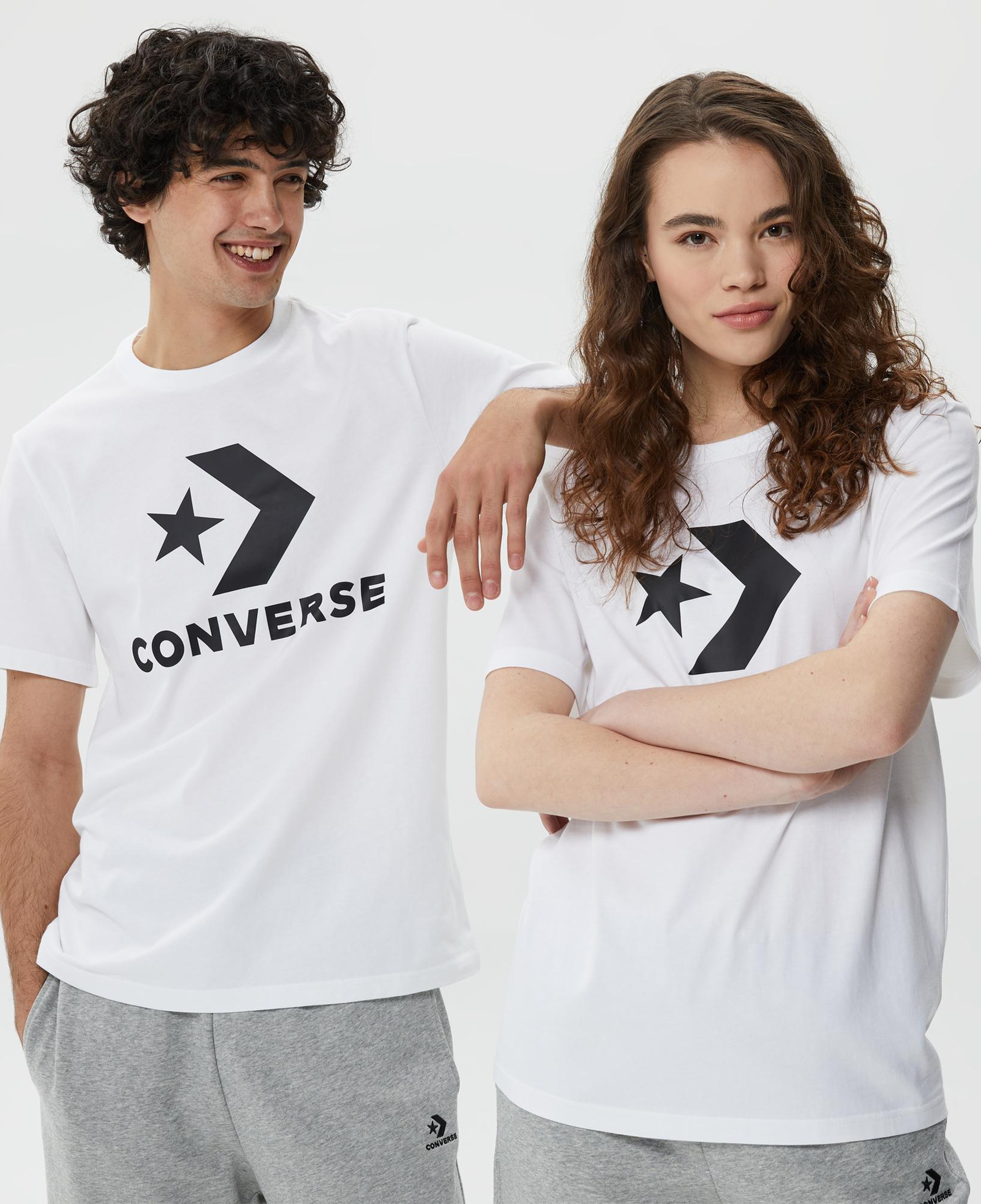 Converse Go-To Star Chevron Logo Unisex Beyaz T-Shirt