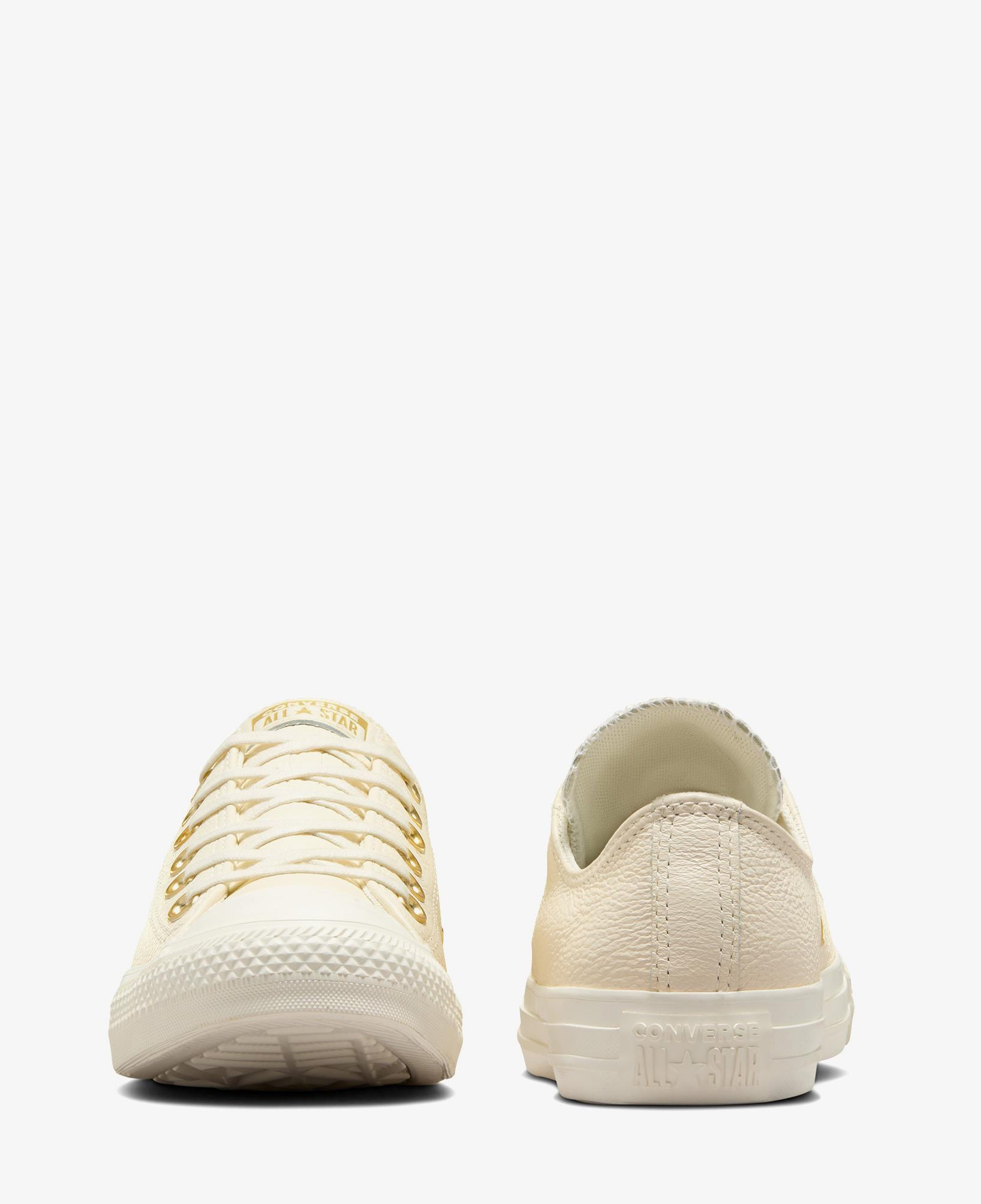 Converse Chuck Taylor All Star Kadın Krem Deri Sneaker