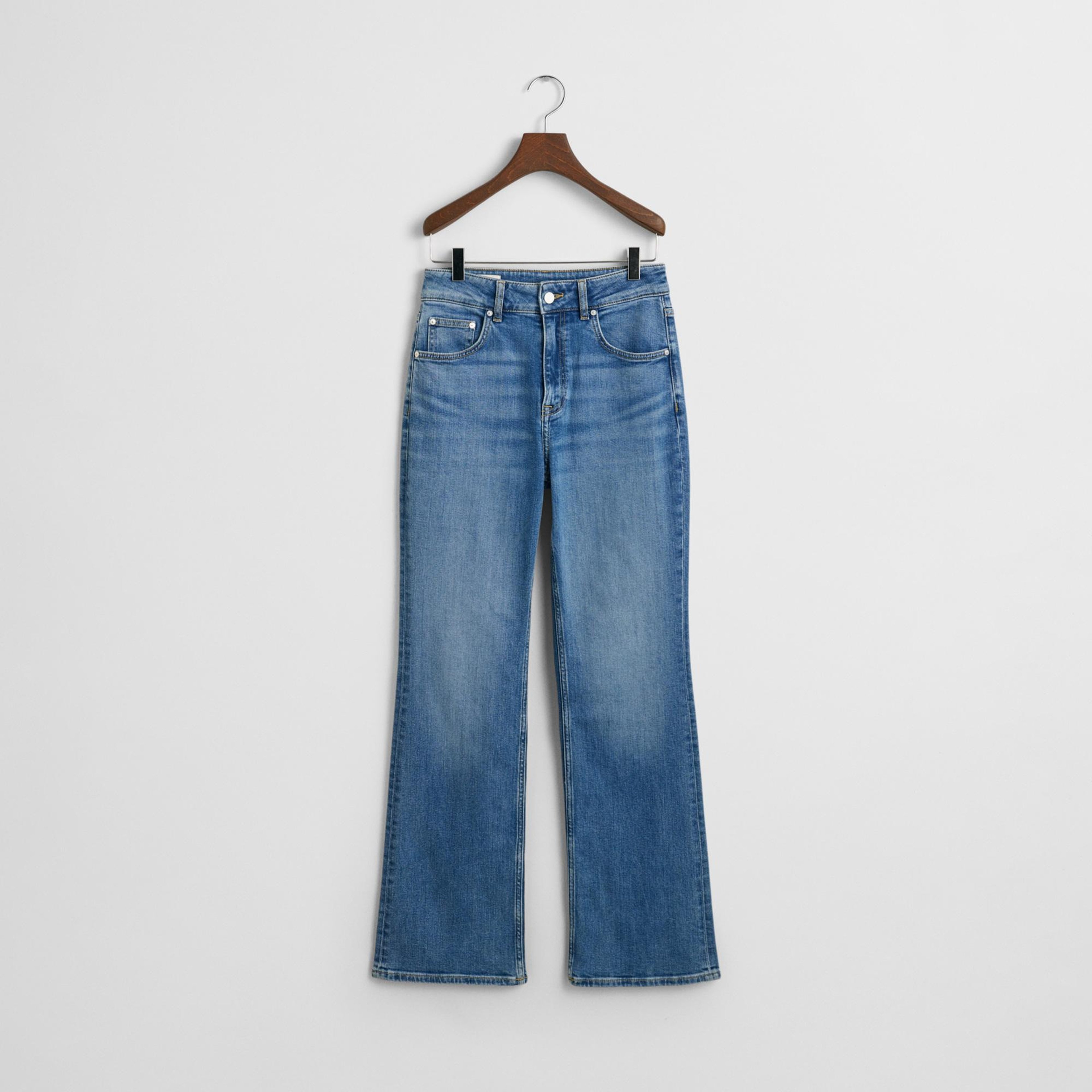 GANT Kadın Mavi Slim Fit Flare Jean Pantolon