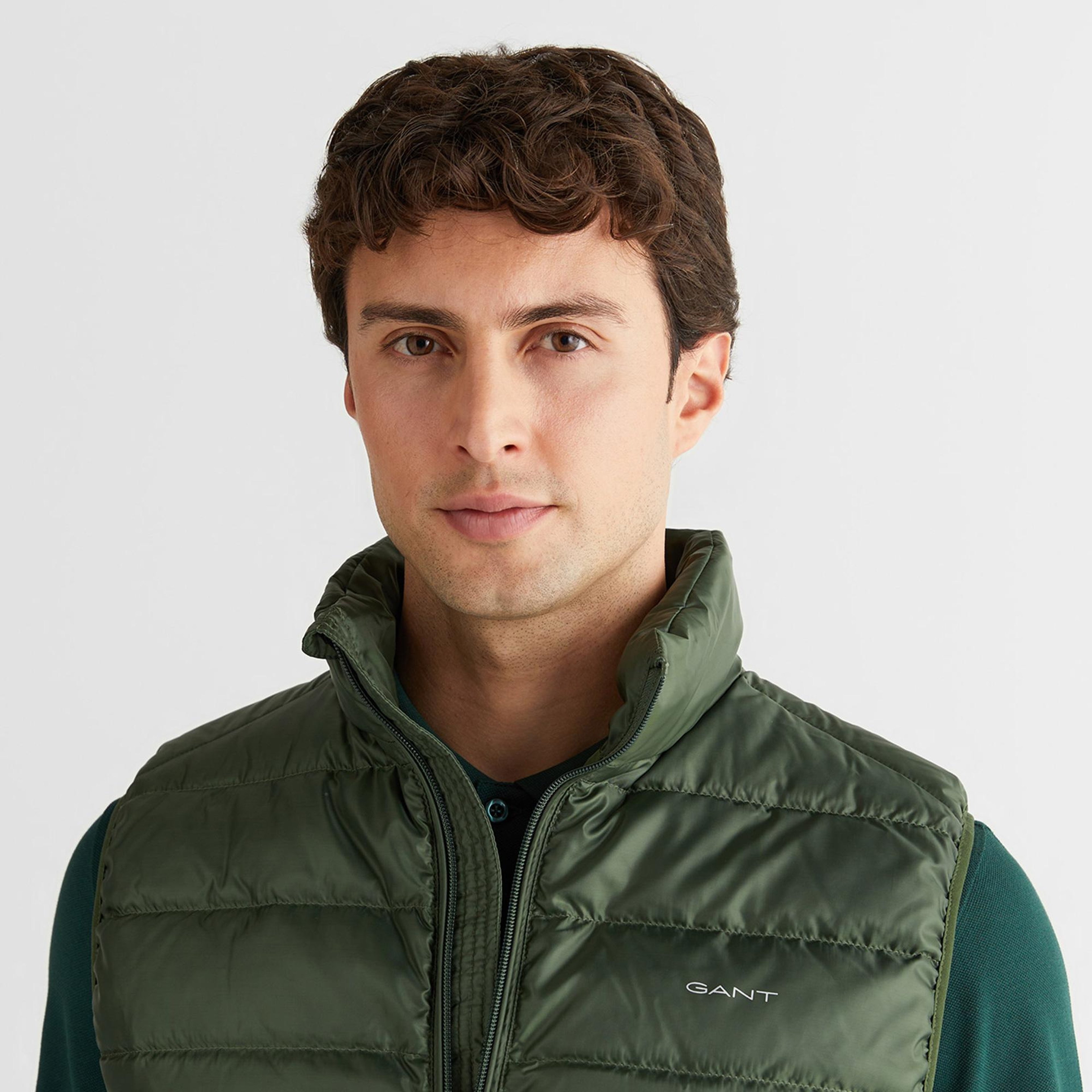 GANT Erkek Yeşil Regular Fit Dik Yaka Kaz Tüyü Yelek
