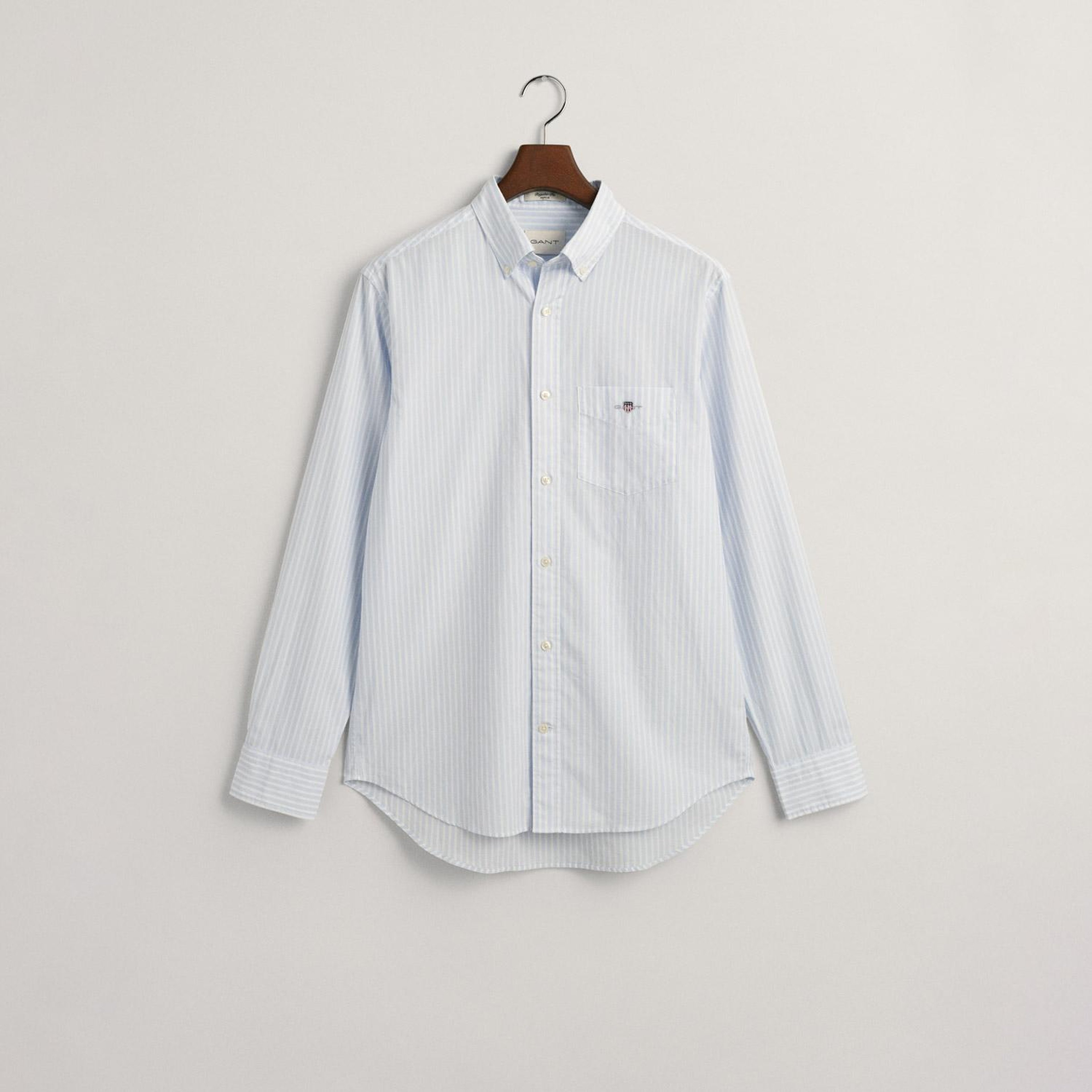 GANT Erkek Mavi Regular Fit Düğmeli Yaka Çizgili Poplin Gömlek