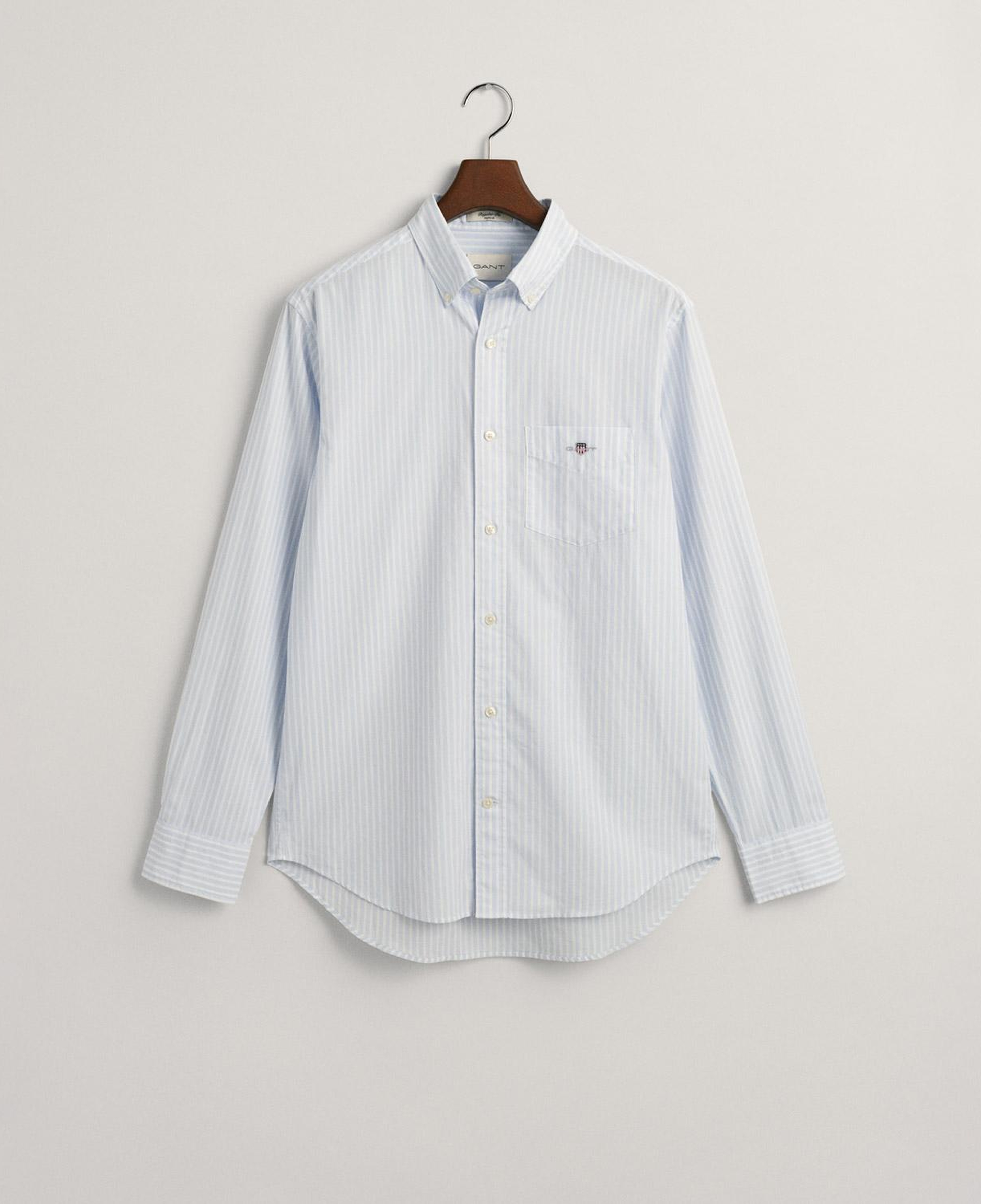 GANT Erkek Mavi Regular Fit Düğmeli Yaka Çizgili Poplin Gömlek