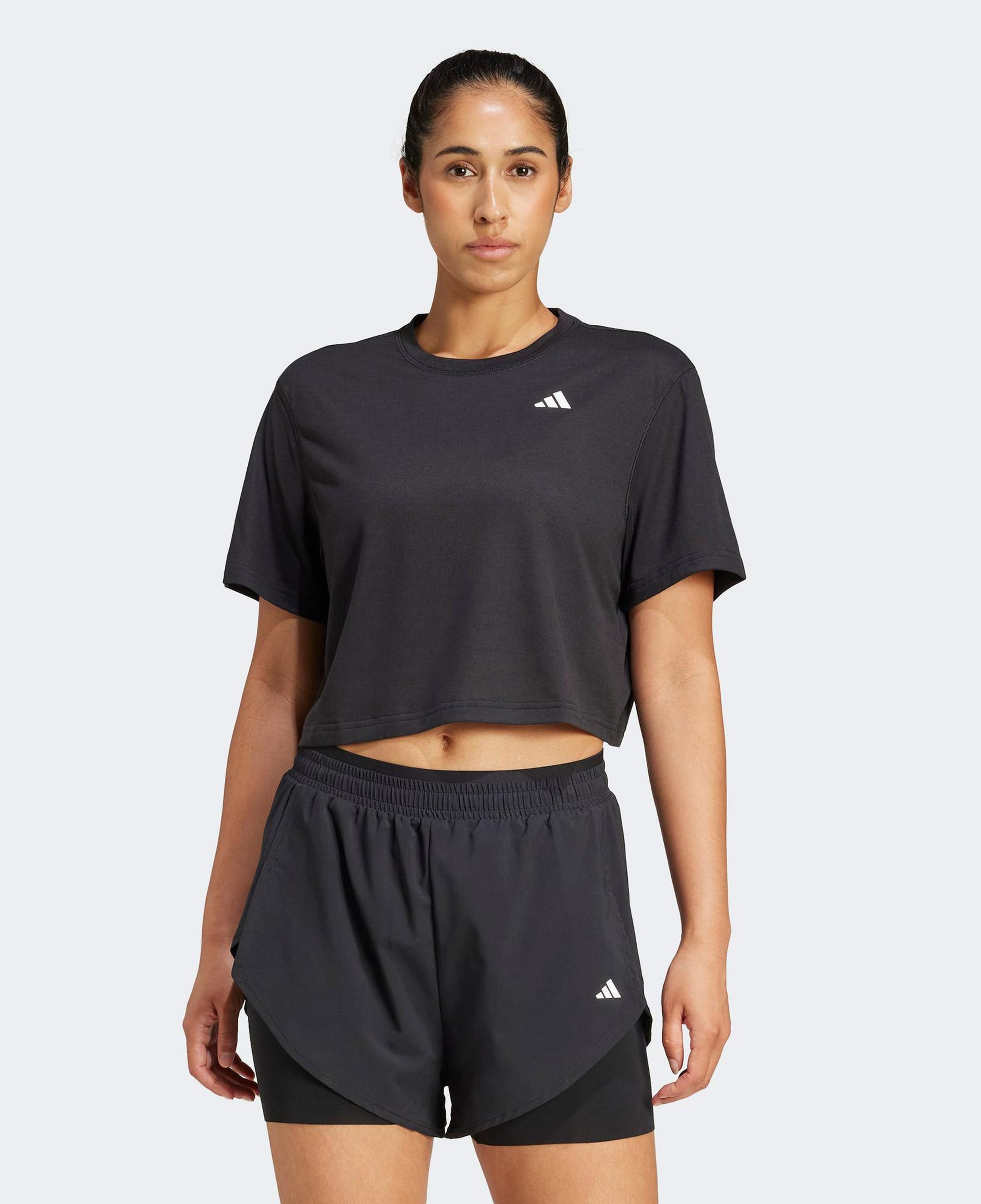 adidas Train Essentials Boxy Workout Kadın Siyah Antrenman T-Shirt