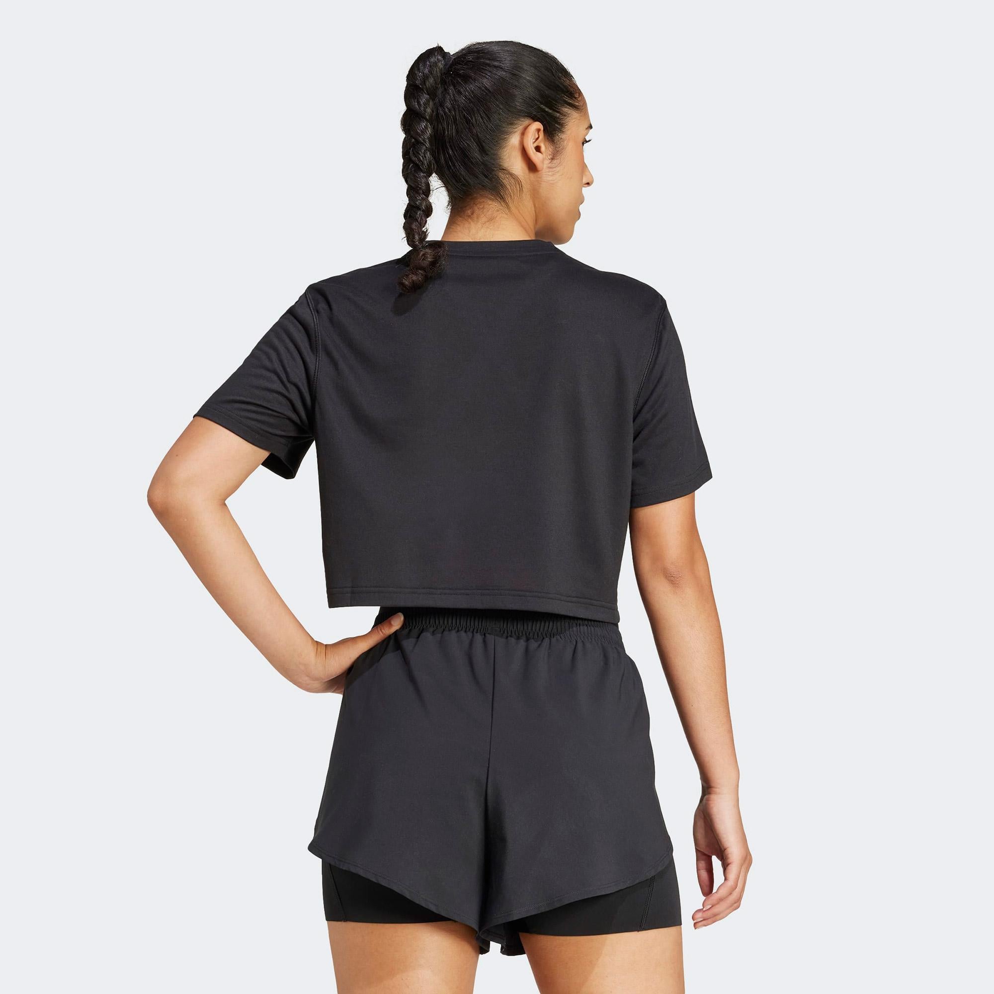 adidas Train Essentials Boxy Workout Kadın Siyah Antrenman T-Shirt