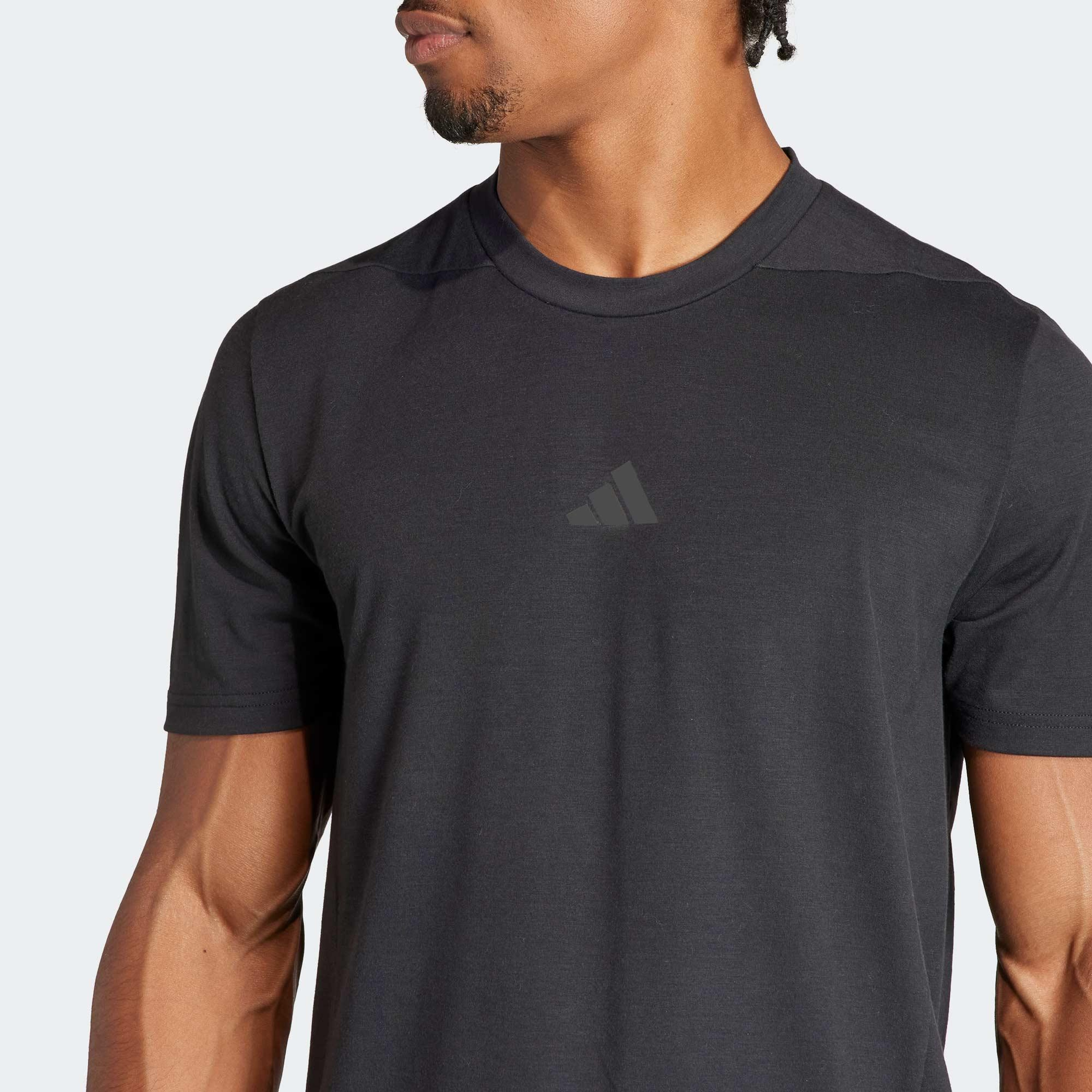 adidas Erkek Siyah Antrenman T-Shirt