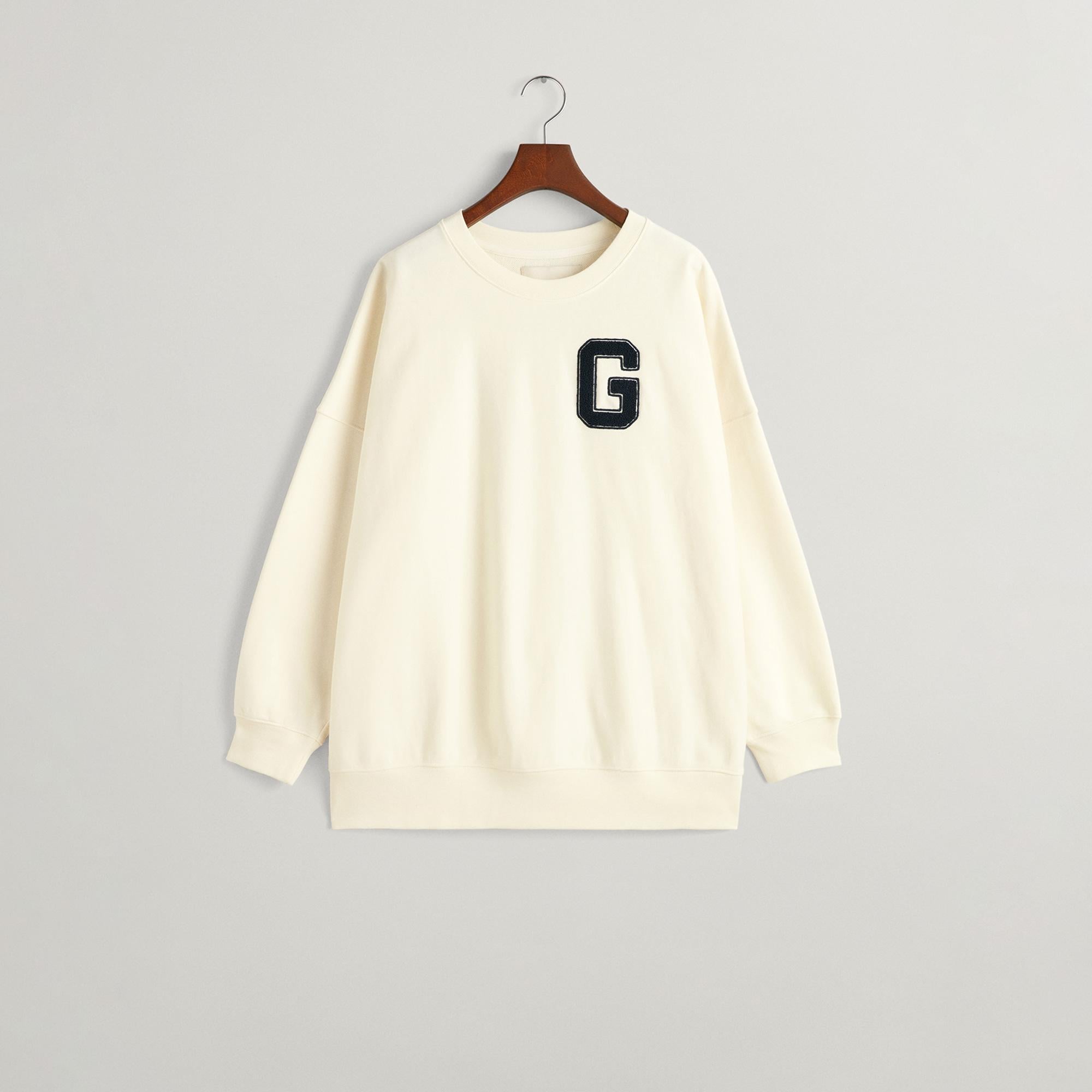 GANT Kadın Krem Oversize Fit Bisiklet Yaka Logolu Sweatshirt