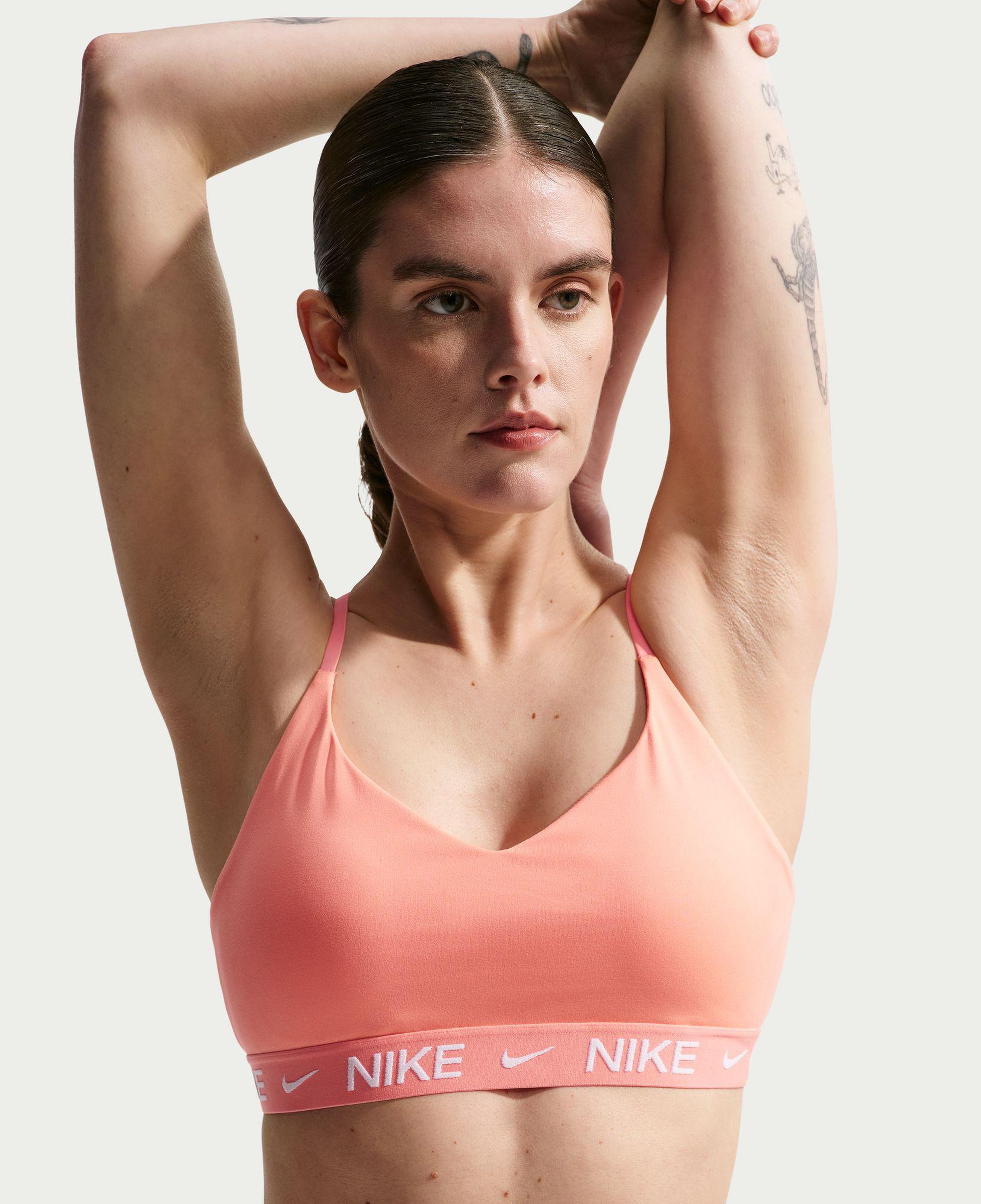 Nike Dri-Fit Indy Hafif Destekli Kadın Pembe Bra