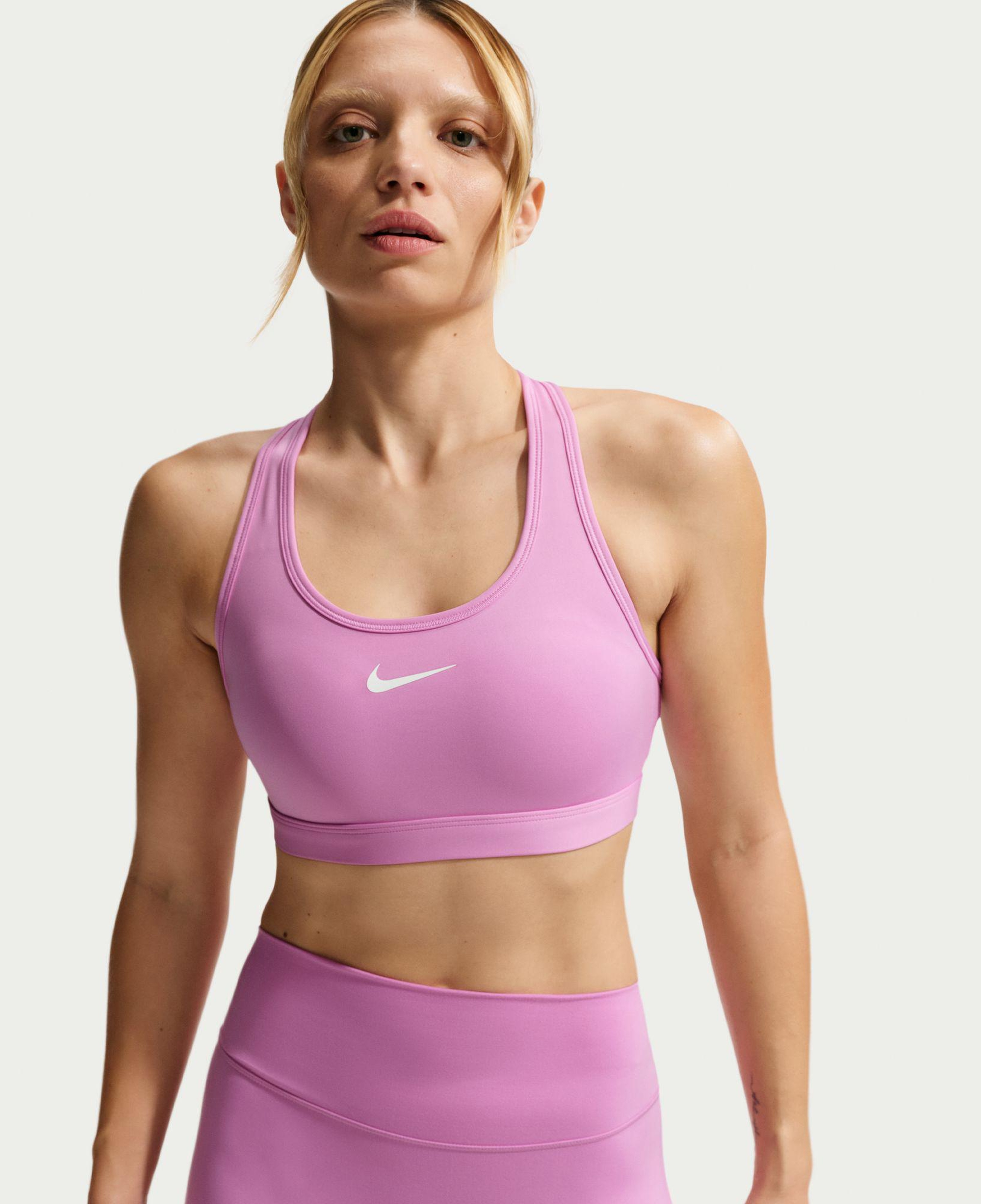 Nike Swoosh Orta Destekli Kadın Pembe Bra