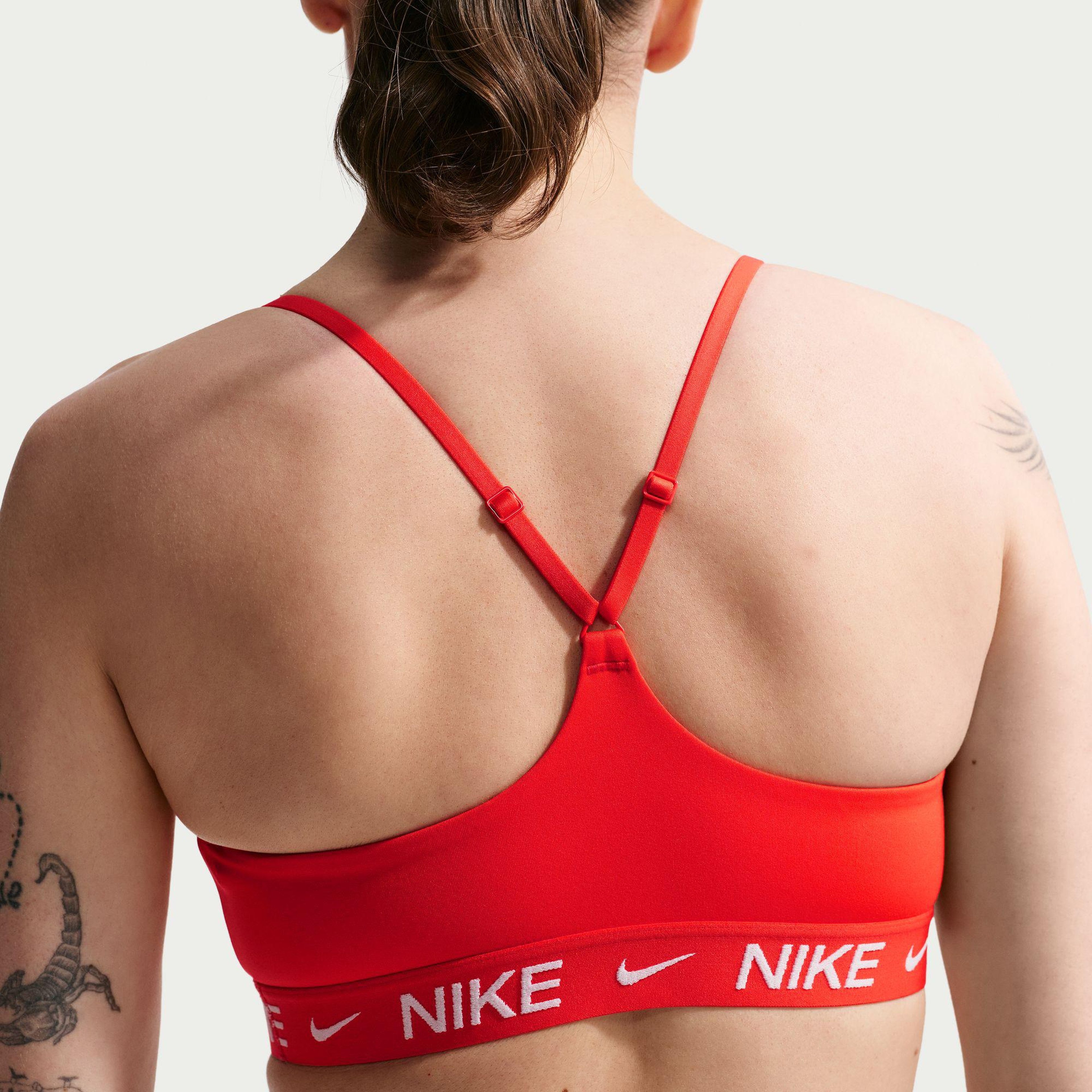 Nike Dri-Fit Indy Hafif Destekli Kadın Kırmızı Bra