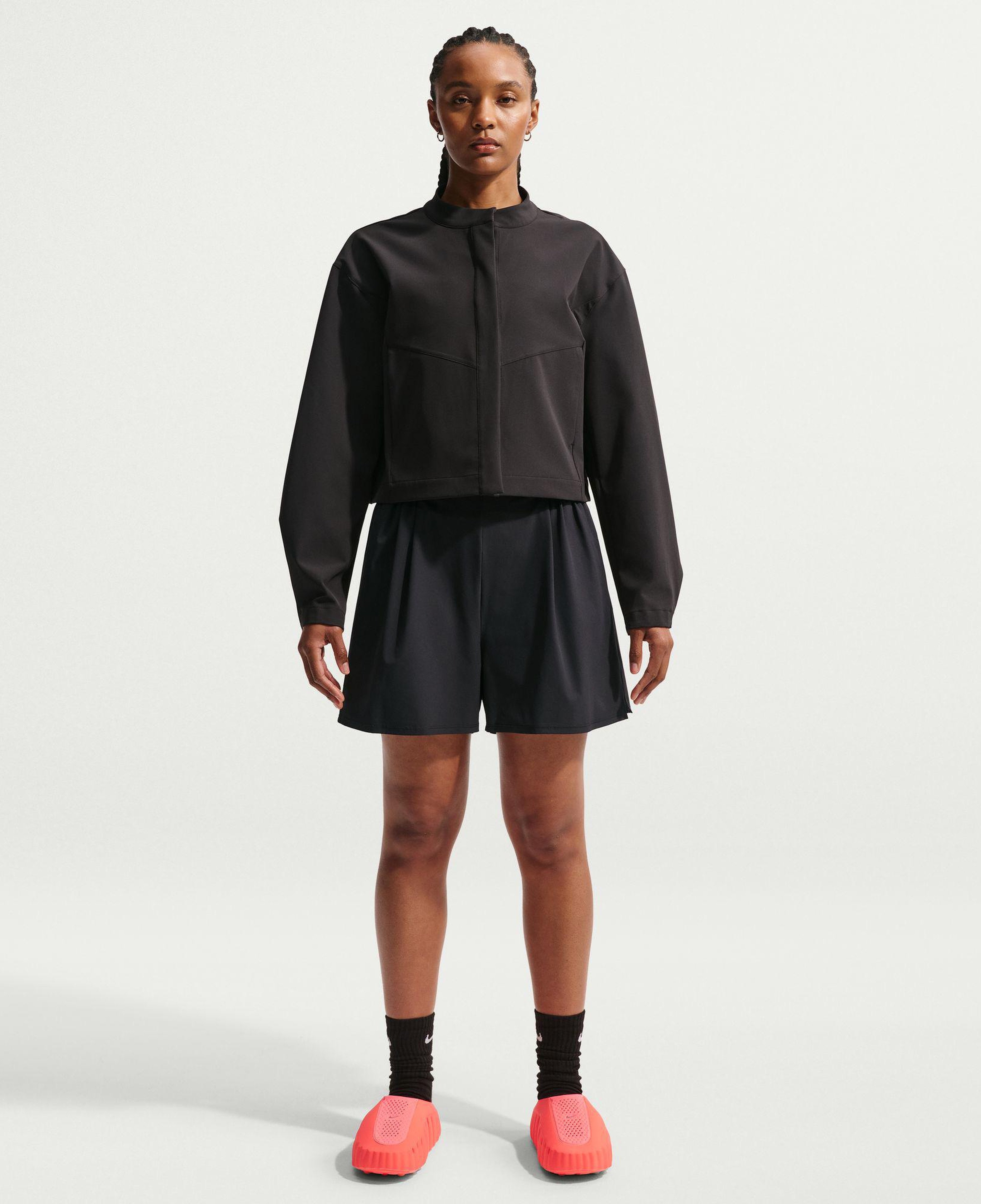 Nike Dri-Fit 24.7 Perfect Stretch Trend Kadın Siyah Şort