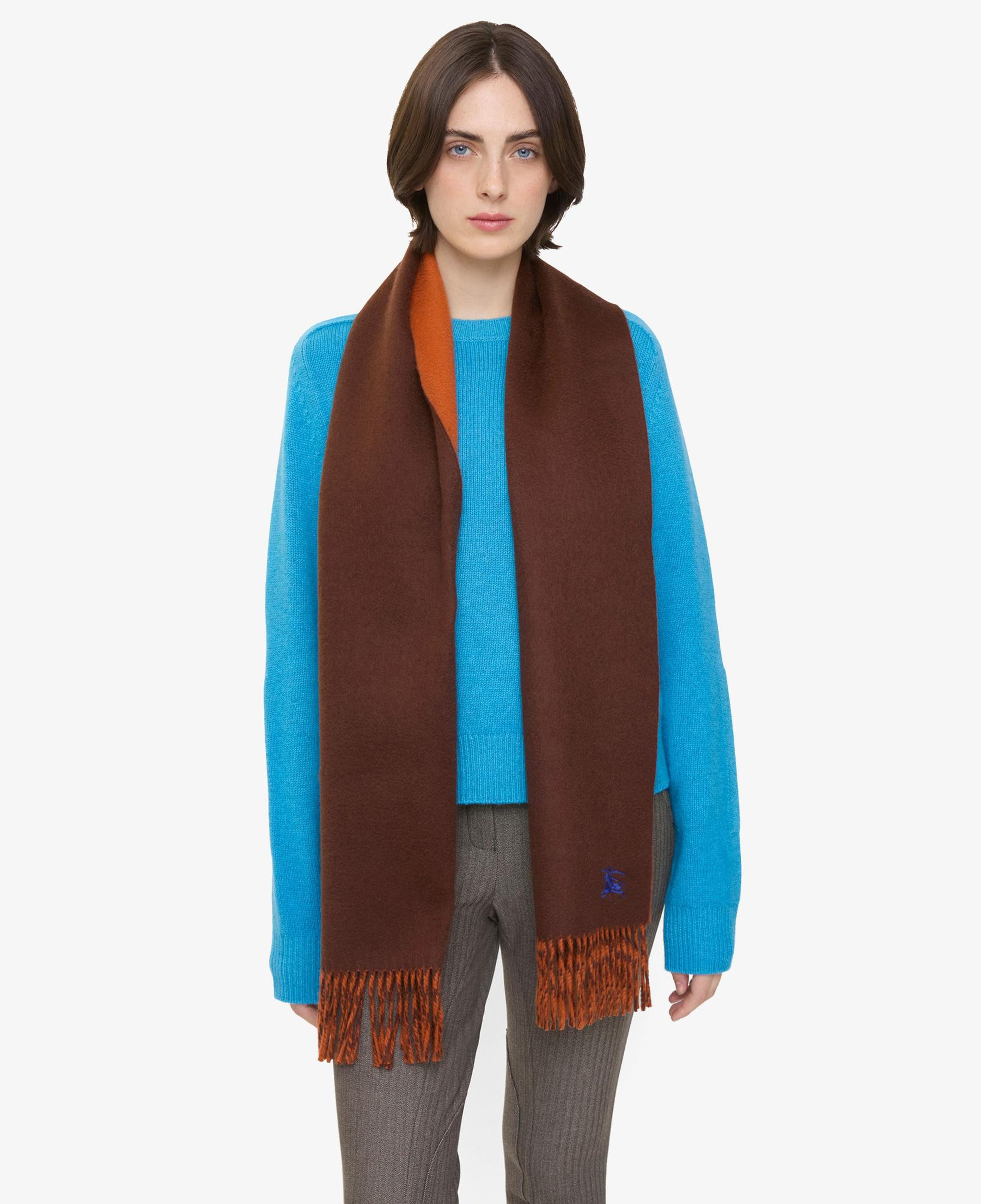 Burberry Knight Solid Reversible Cashmere Kadın Kahverengi Atkı